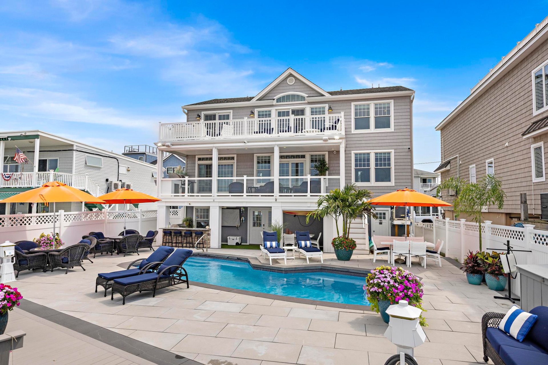 2108 Waverly Place