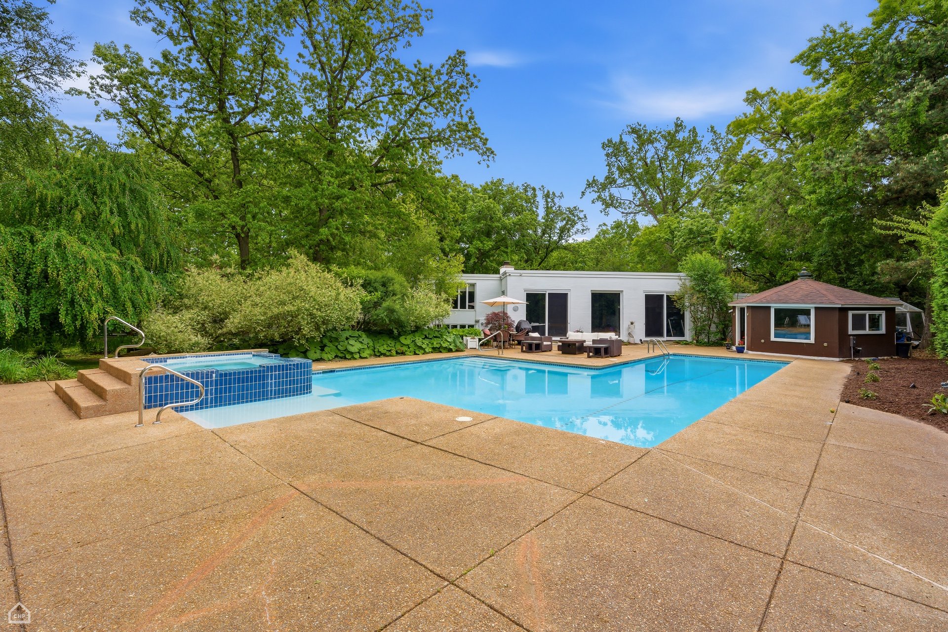 1540 Grant Road 