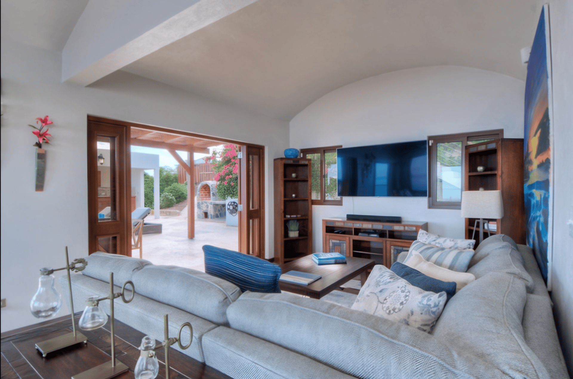 1026 Villa Alicia