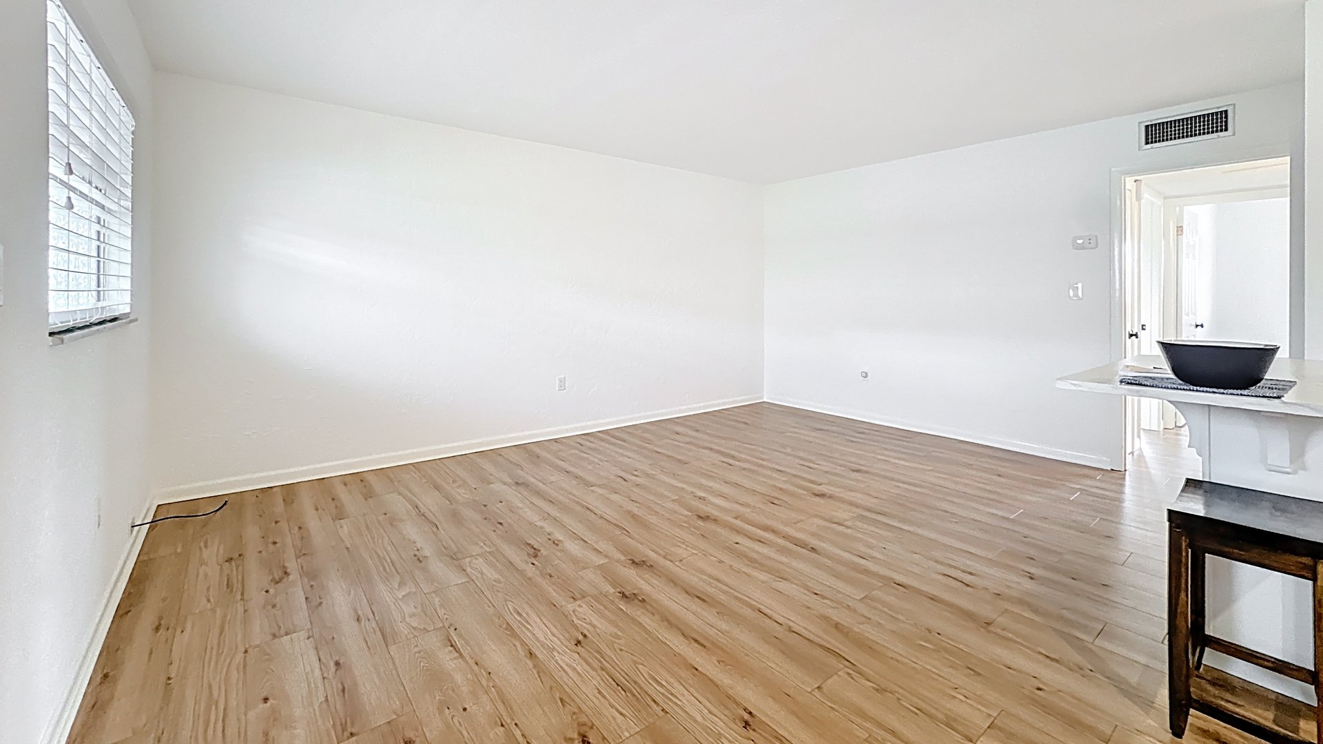 Remodeled Two-Bedroom Upstairs for Lease at Winter Park's Aragon Condos