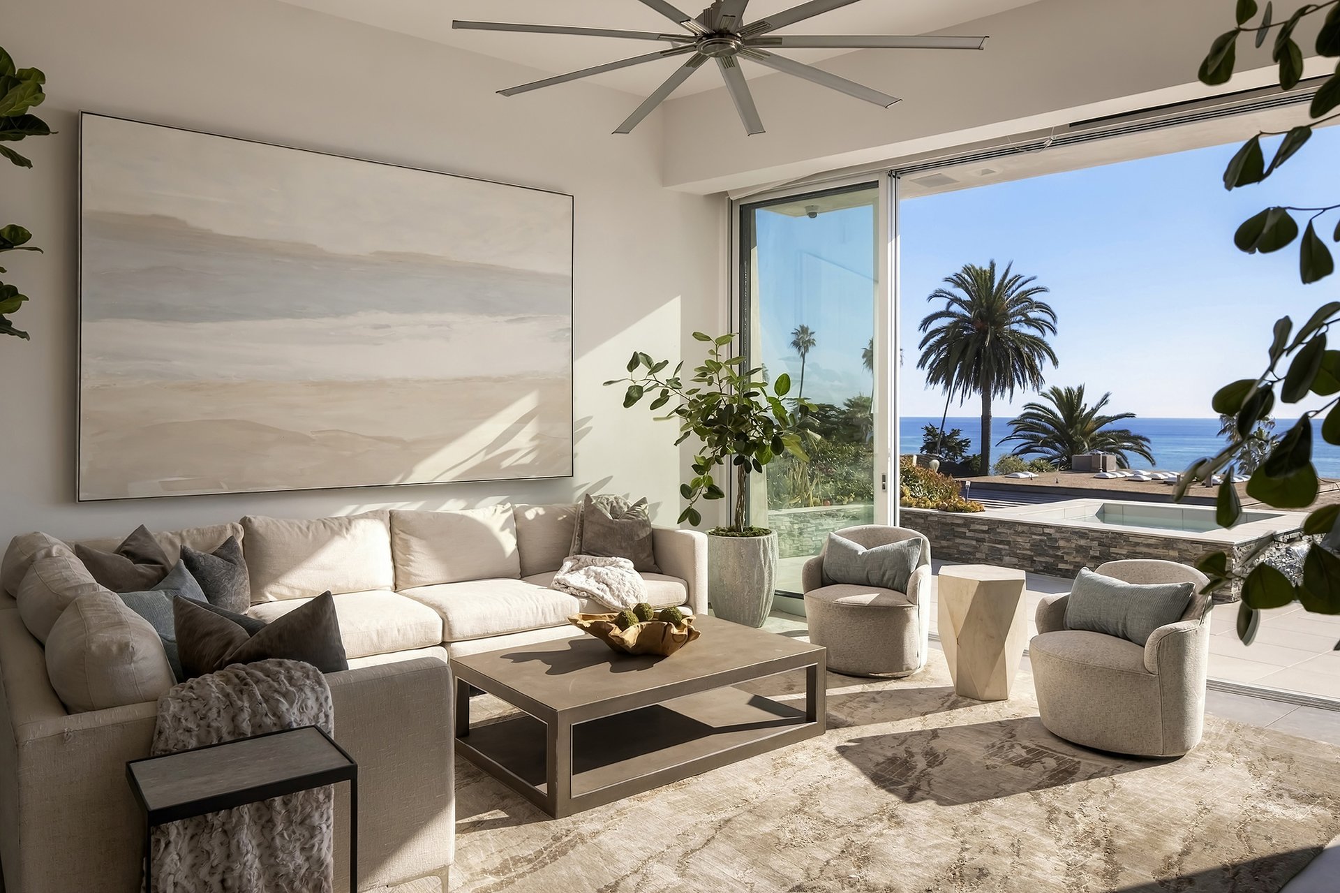 305 Calle Francesca