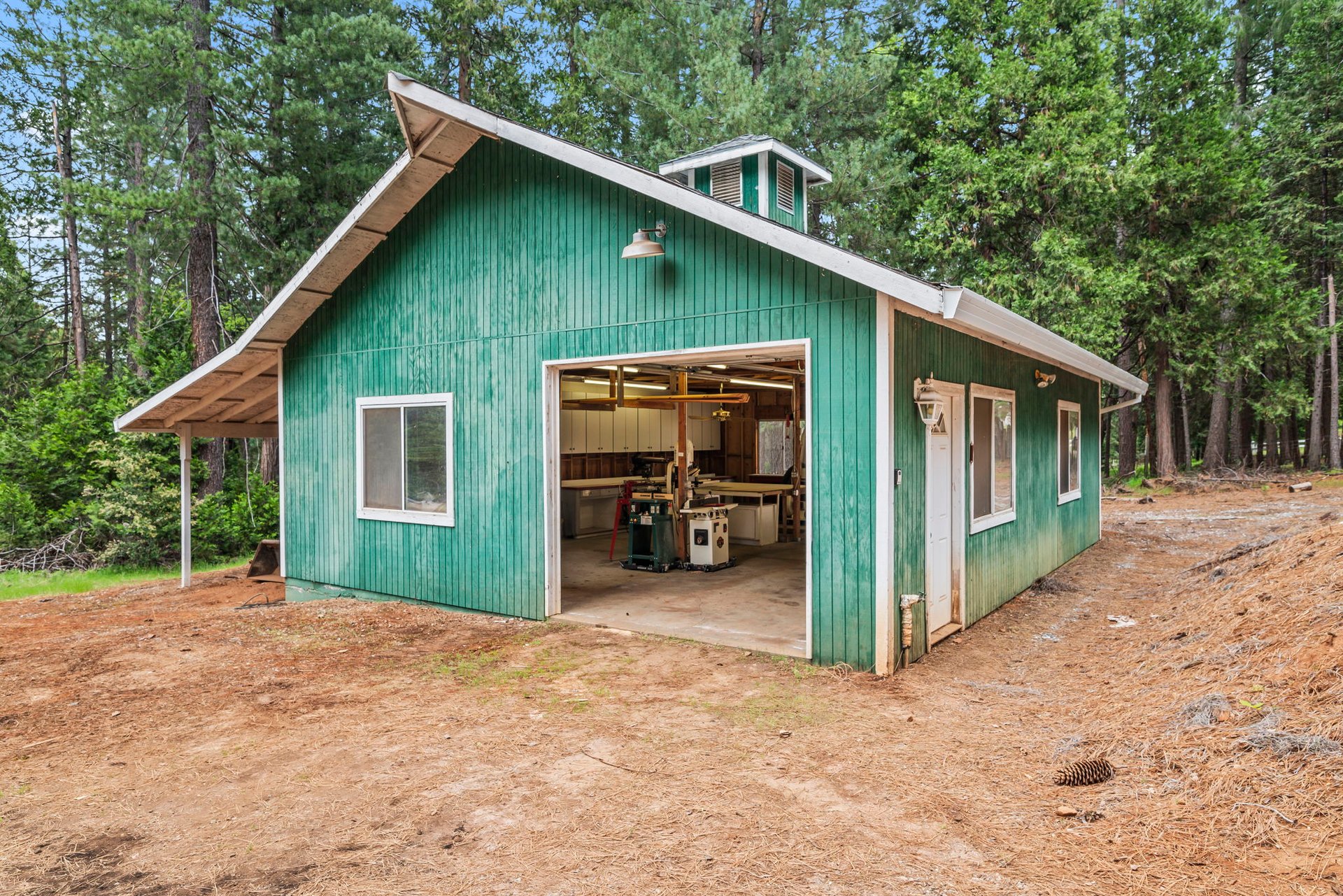 7481 Slug Gulch Rd