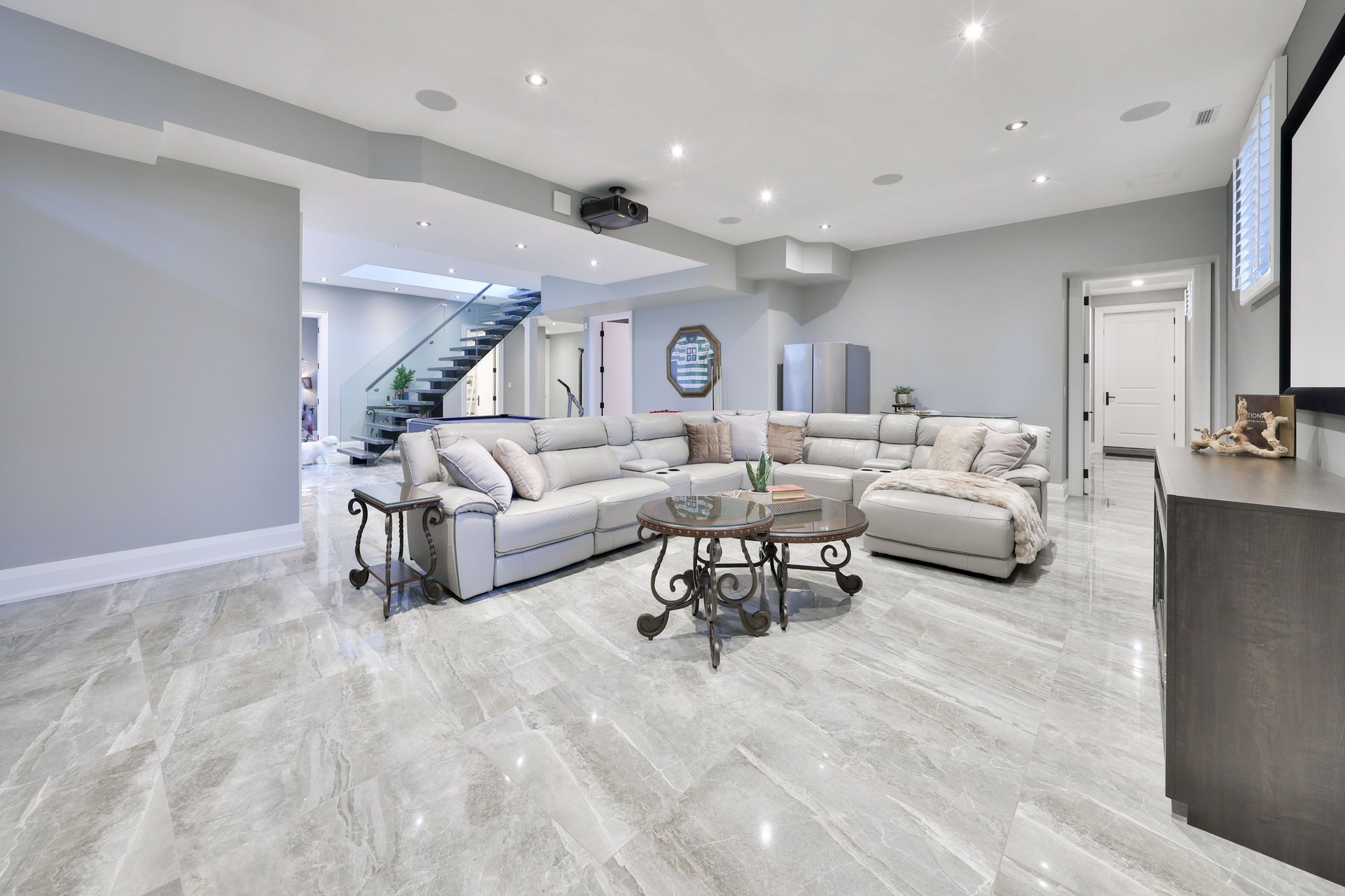 3188 LAKESHORE Road, Burlington