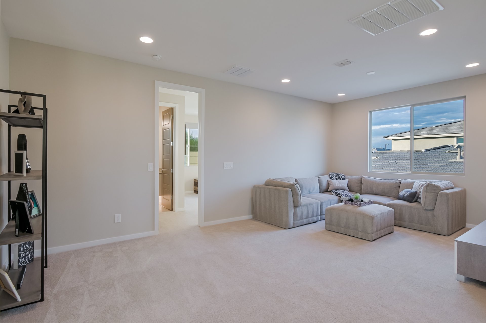 22011 North 34th Way