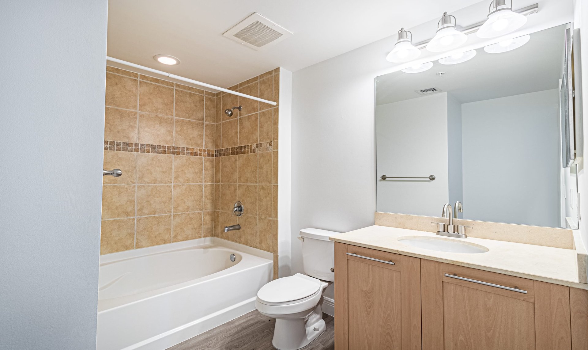 511 SE 5th Ave Unit: 1419