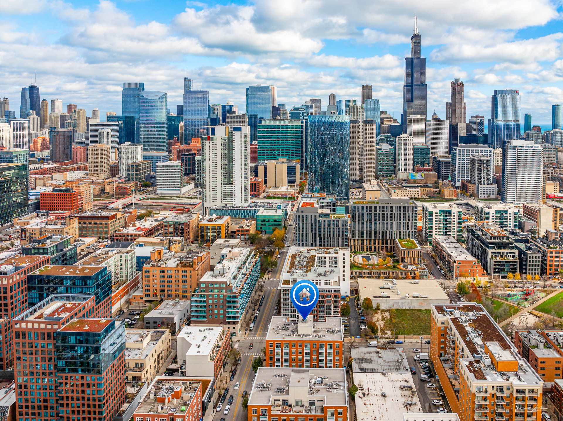 939 W Madison Street Unit: 301