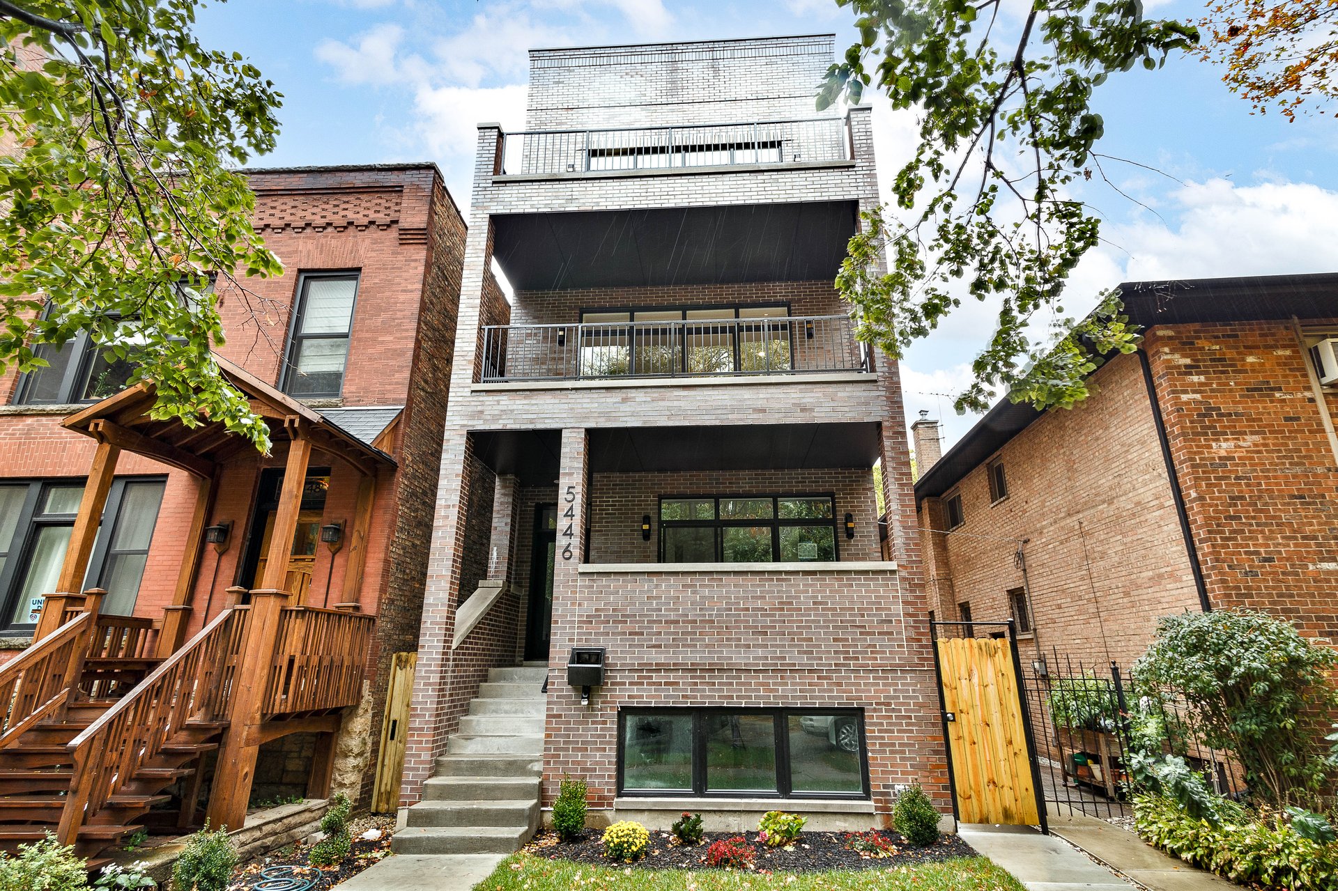 5446 S Kimbark Avenue Unit 2