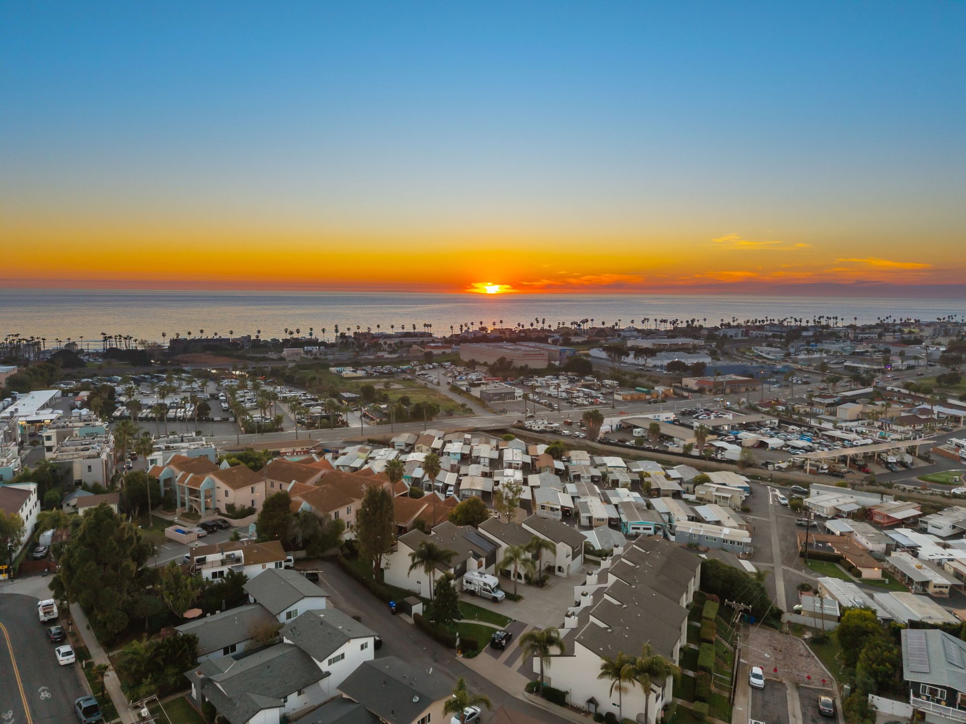 1413 La Salina St