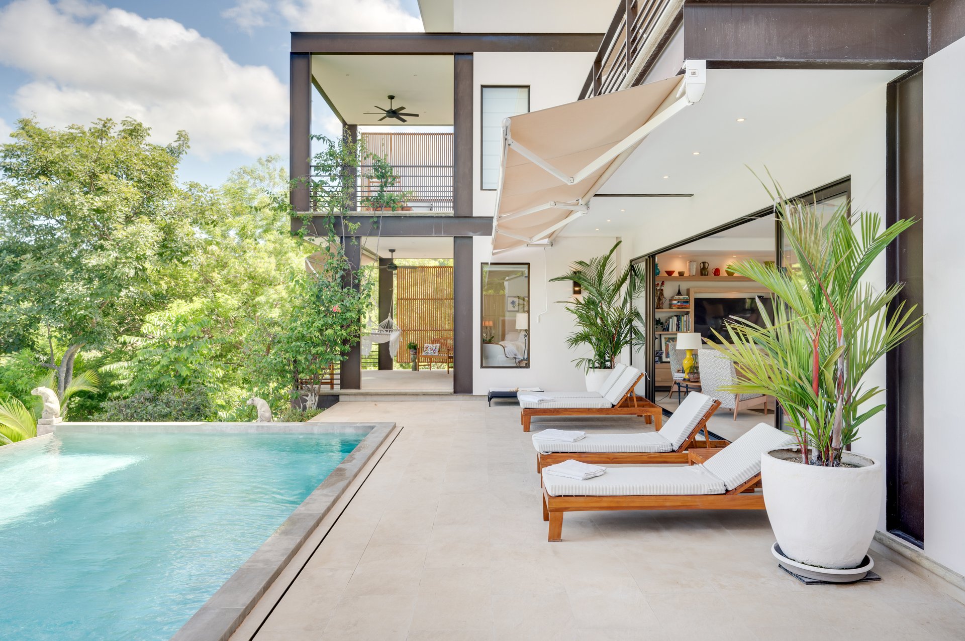 Casa Dos Lunas | Private Estate with Panoramic Ocean Views