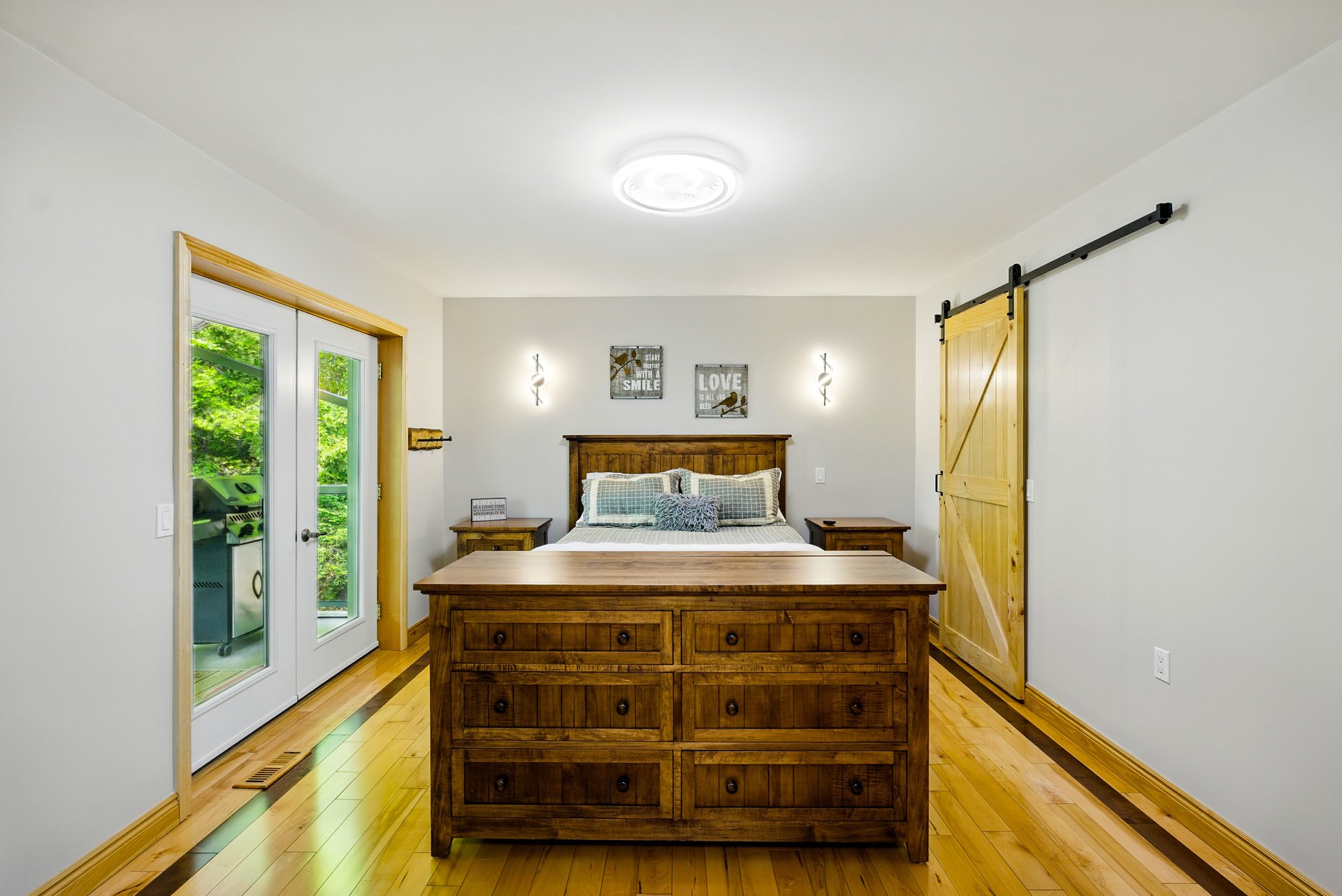 276 Jeffrey Road N, Ryerson