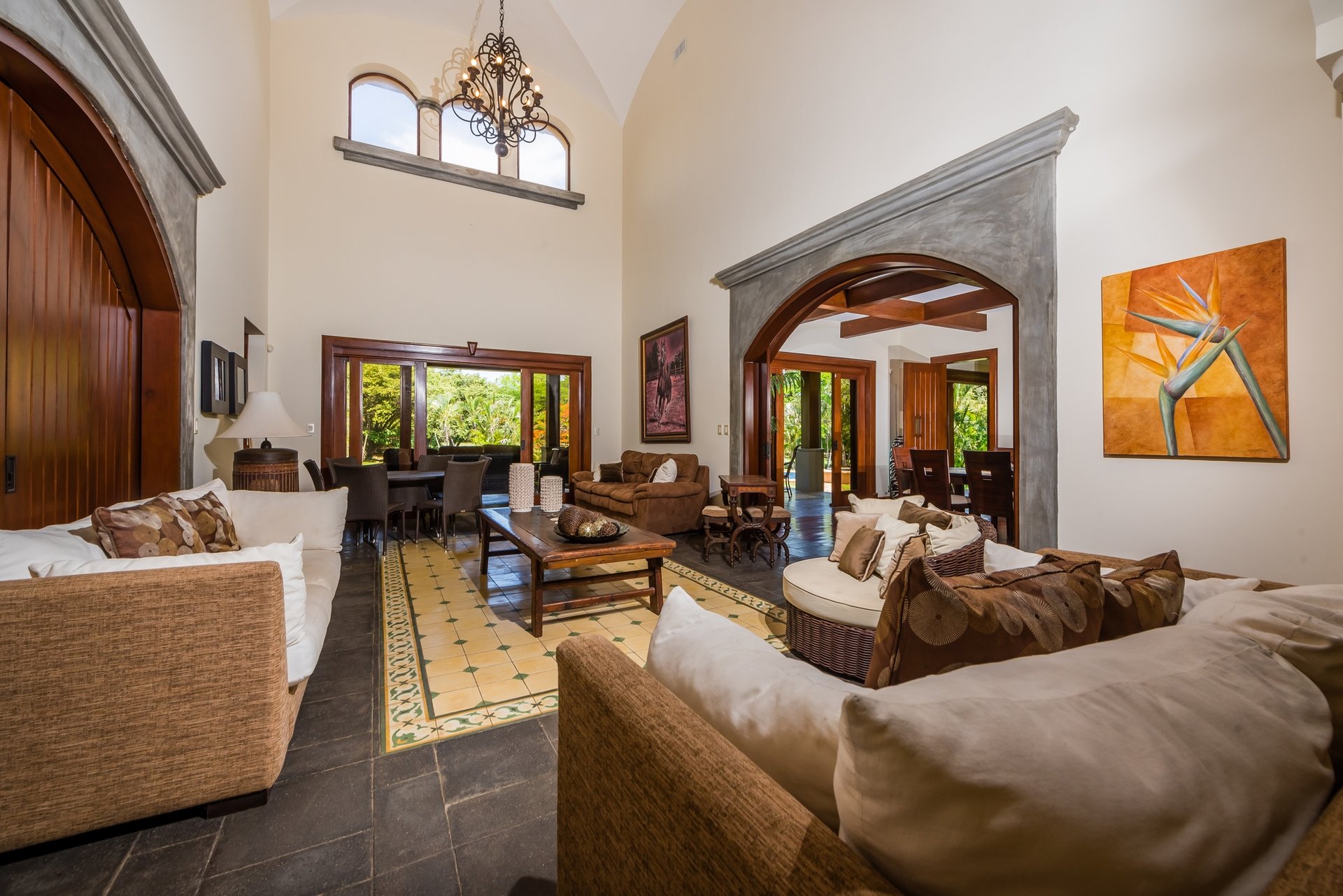 Casa Miraflores, Reserva De Golf #94 | Welcome to Casa Miraflores, an exquisite colonial-style estate home located in Hacienda Pinilla!