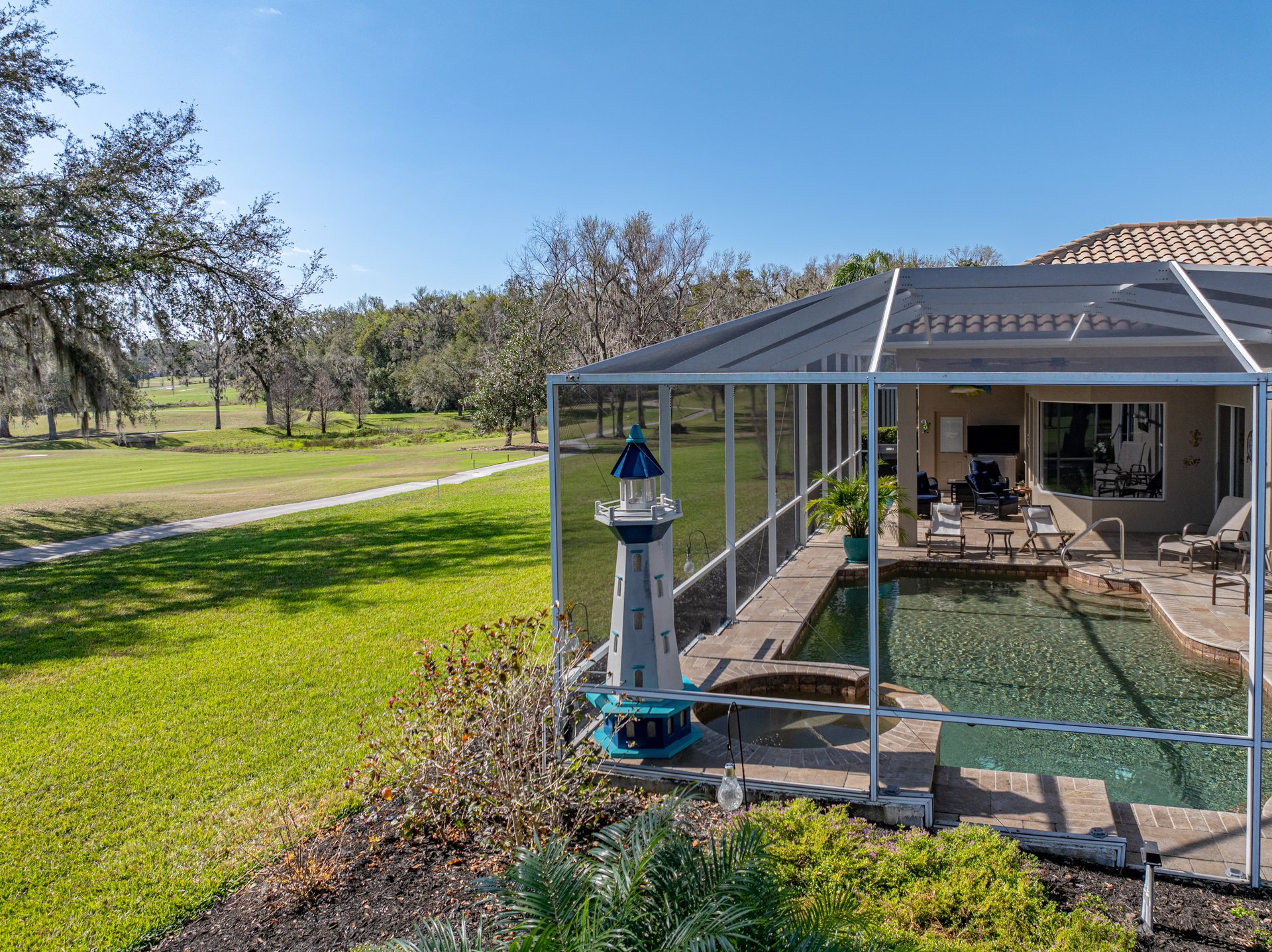 13854 THOROUGHBRED DR