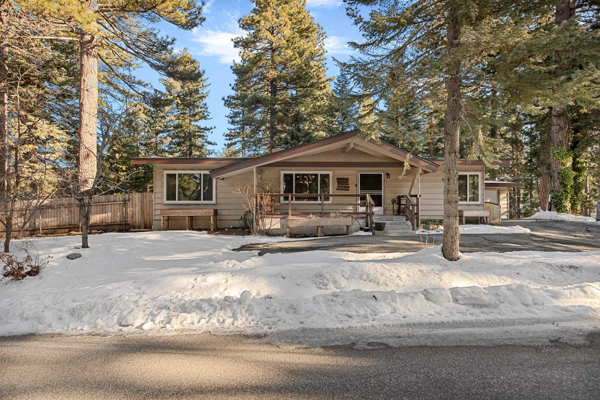 31466 Frontier Dr