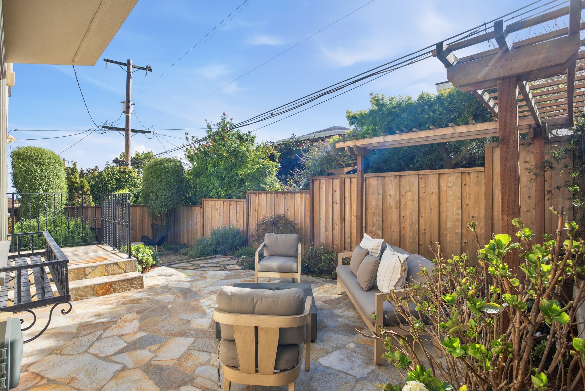 345 Hazelwood Avenue