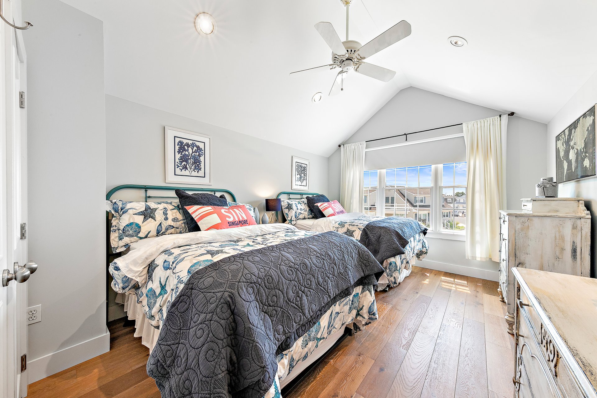 12212 N Old Whaling