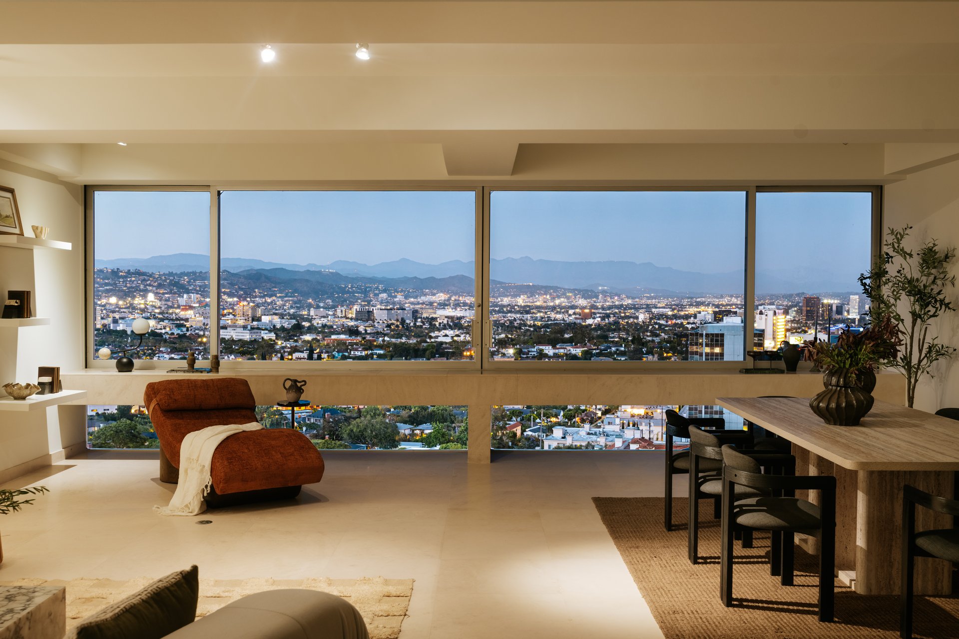 2222 Avenue Of The Stars Unit: 1404
