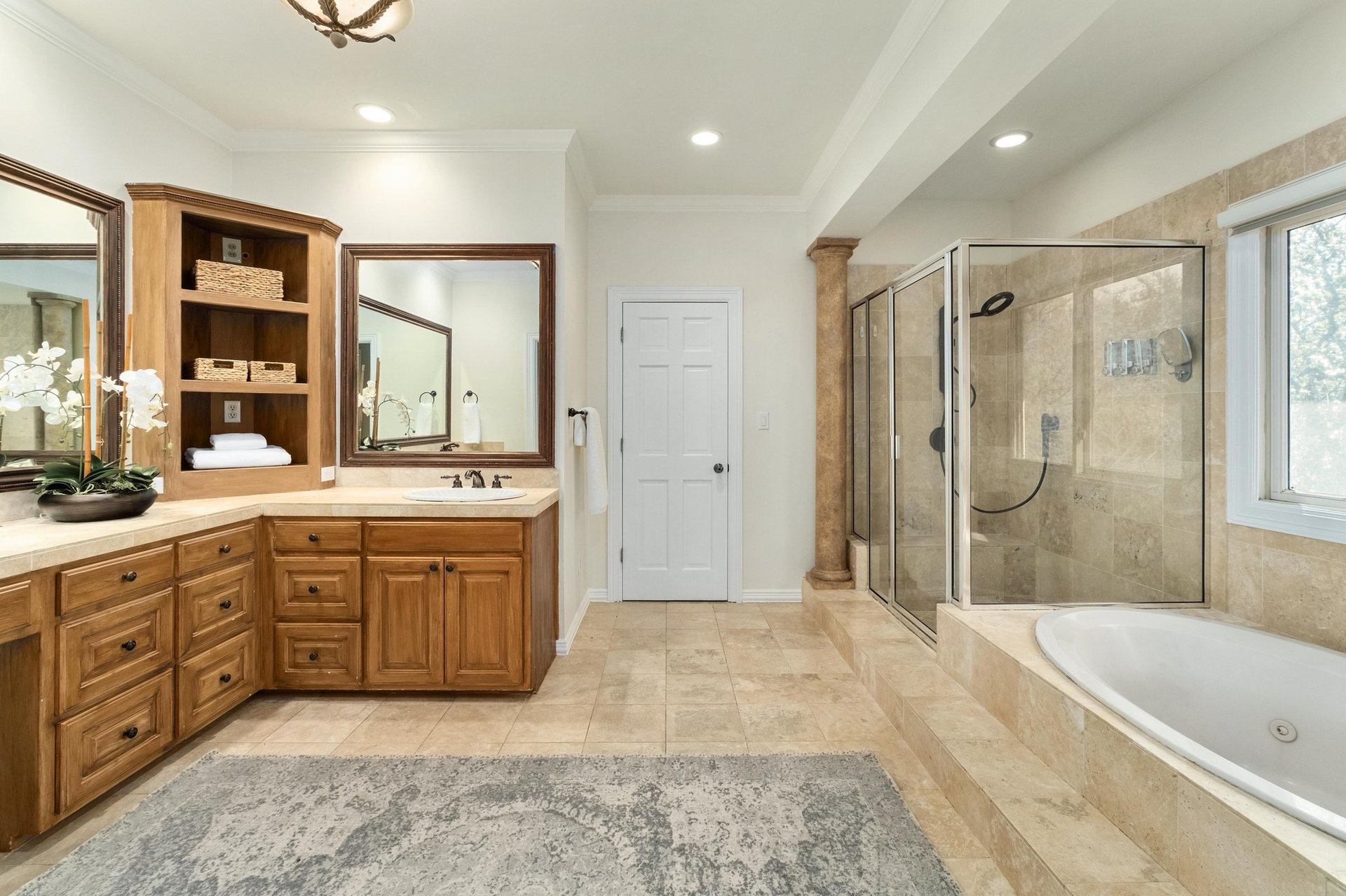 2900 Meandering River Court