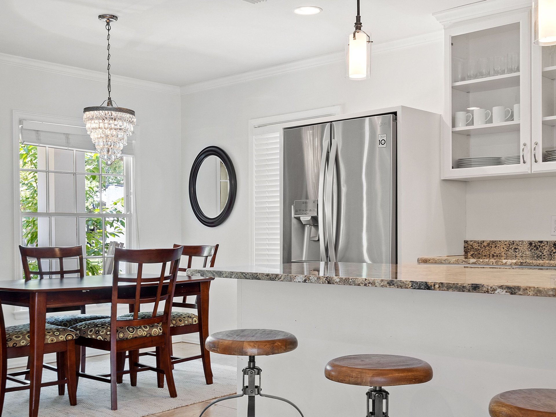 Modern Elegance in Bryker Woods