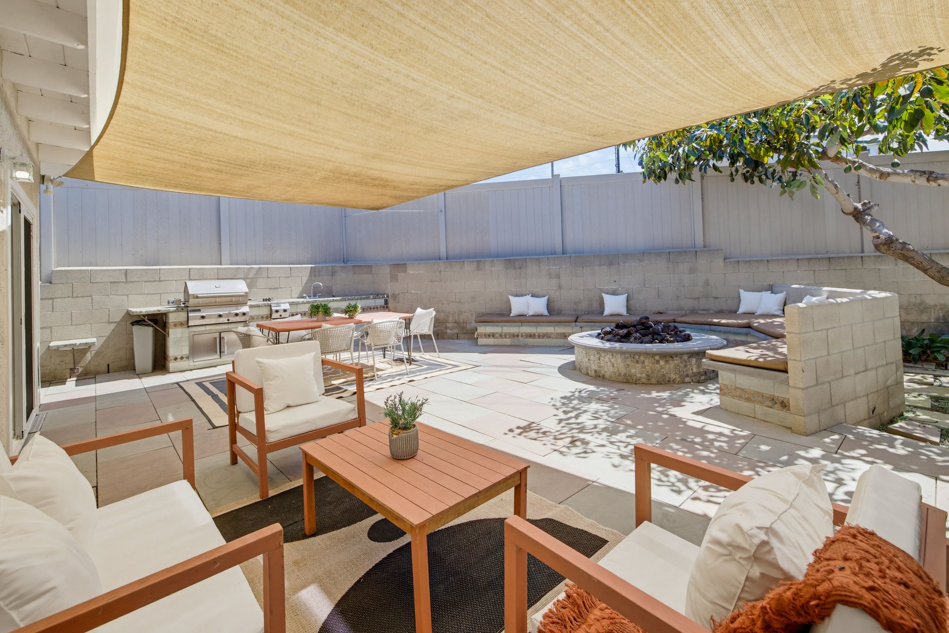 2322 Pullman Lane