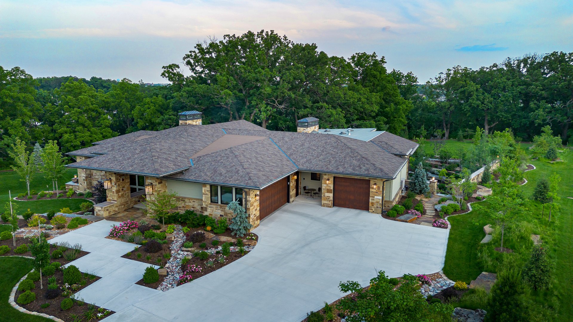 12870 Ridgeview Dr