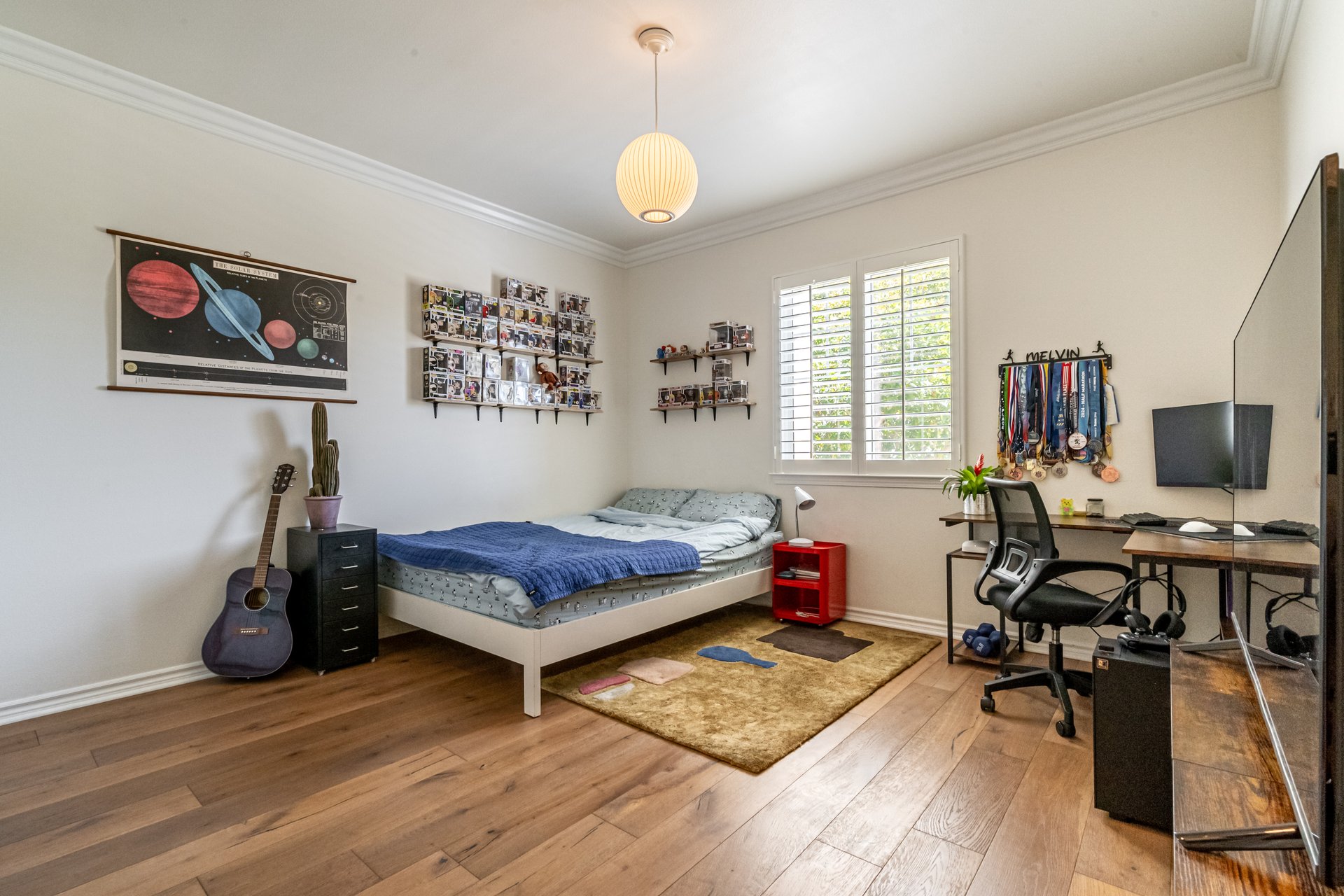127 Via Pacifica