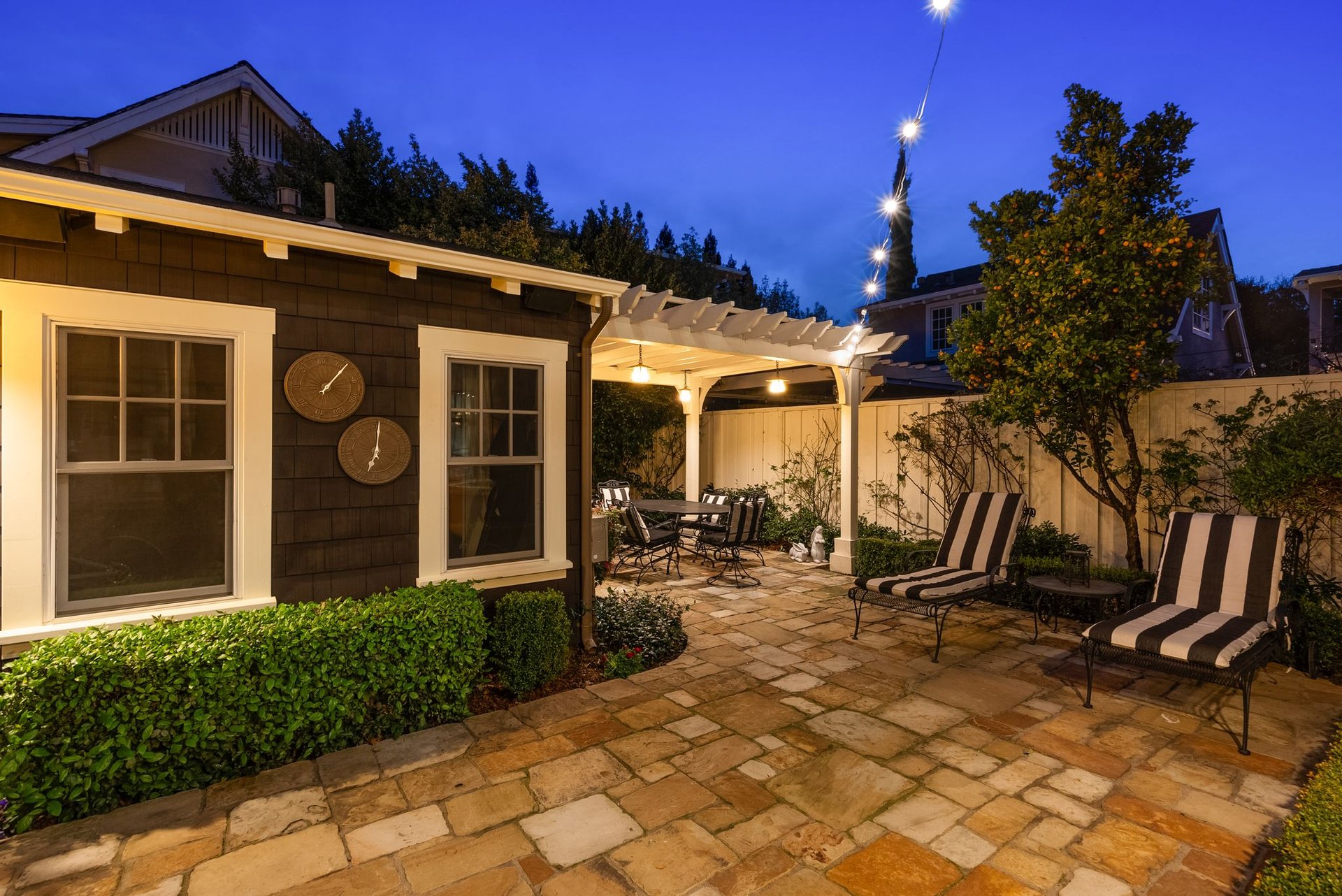 221 Caldwell Avenue