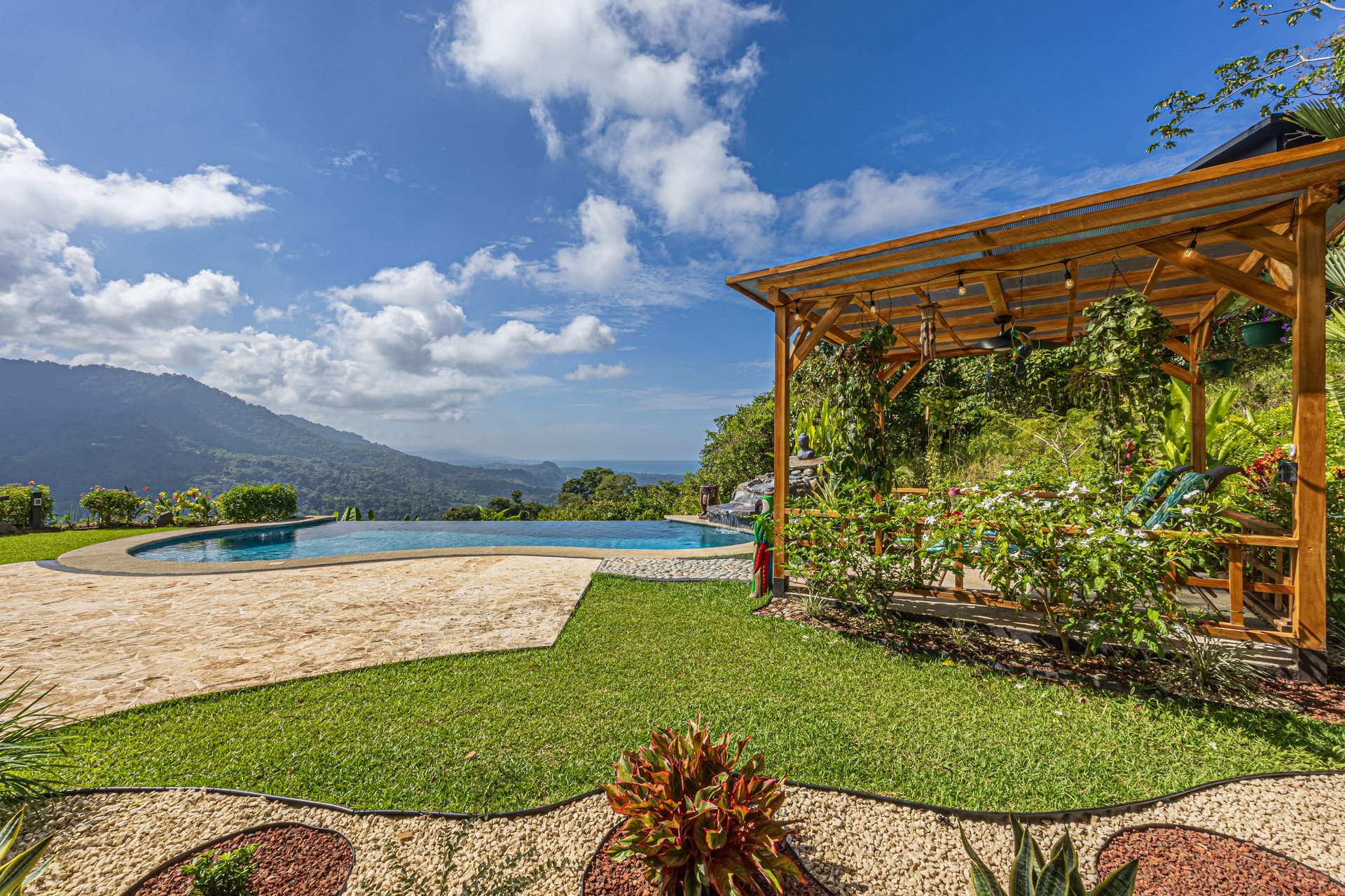 Luxury Ocean View Home with Infinity Pool in Hills of Portalon – Move-In Ready