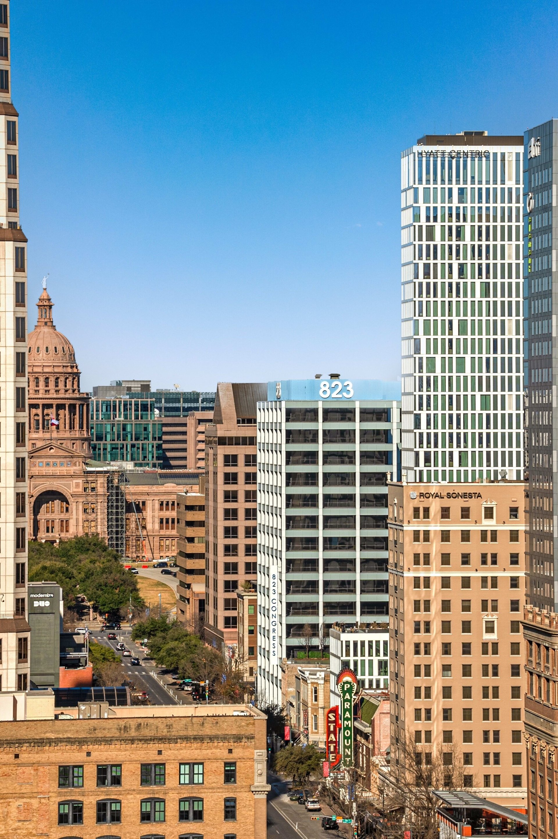 200 Congress Ave #21E