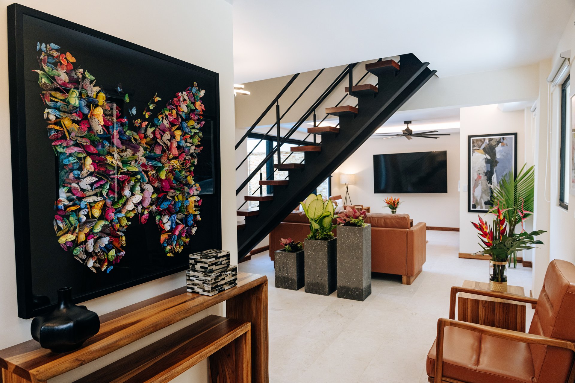 Grand luxury 9 bedroom, 9.5 bath Rainforest & Mountain View Estate near Marina Pez Vela