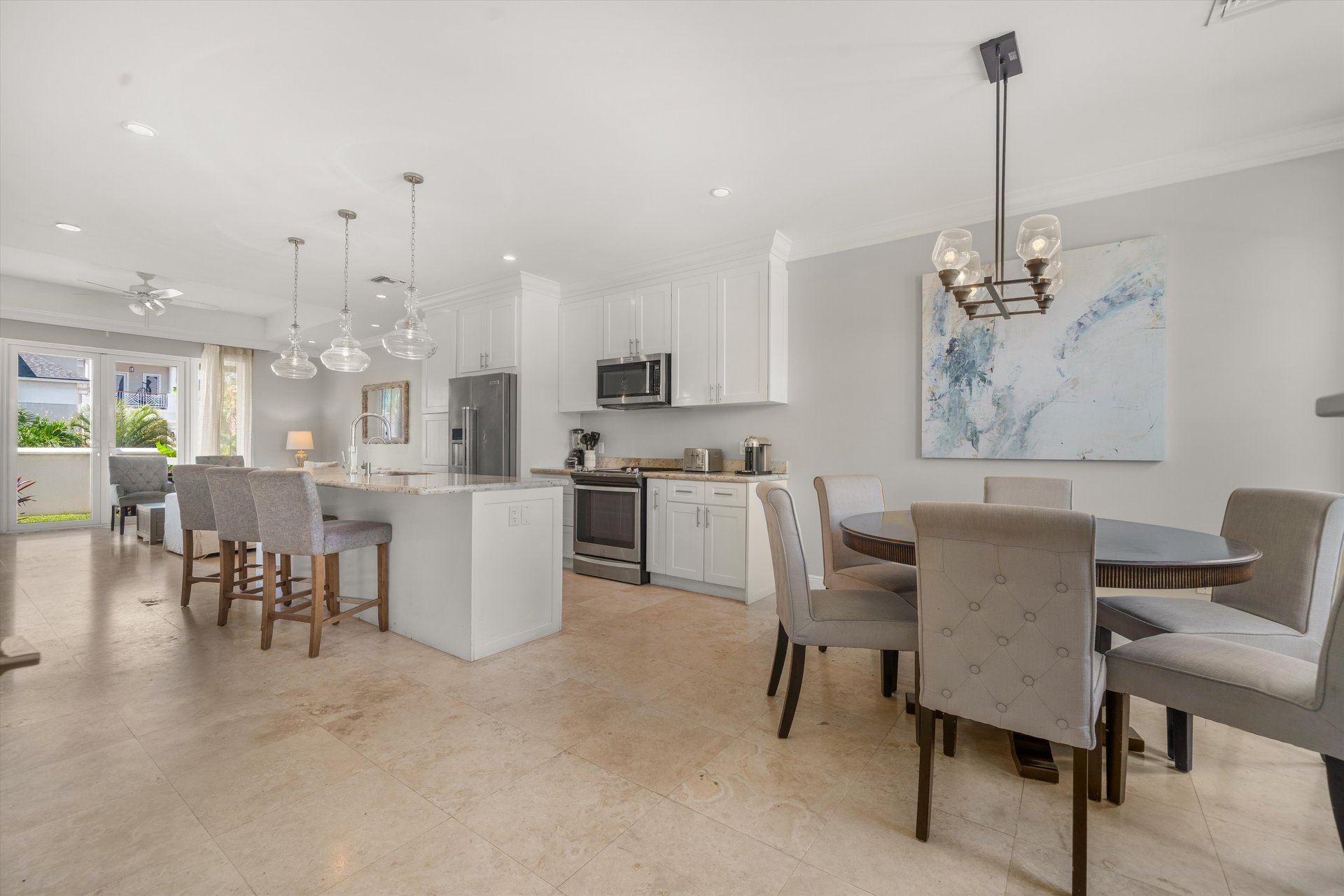 Luxury Oceanview Residence in Palm Cay 