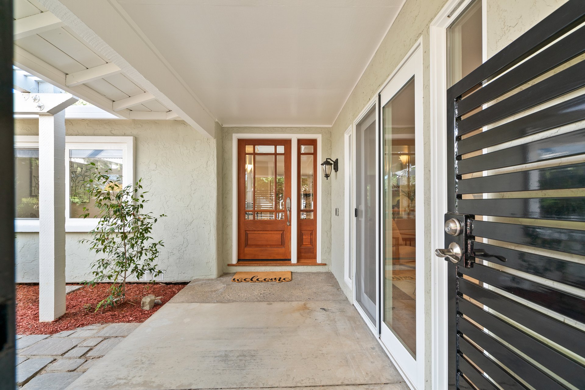247 Marchmont Dr