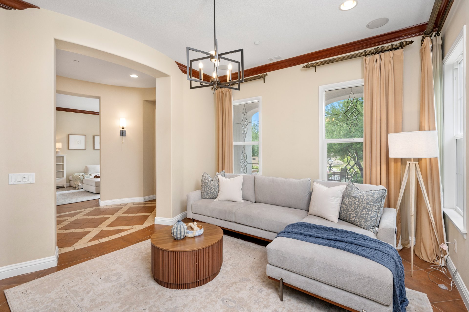 4394 Hiwassee