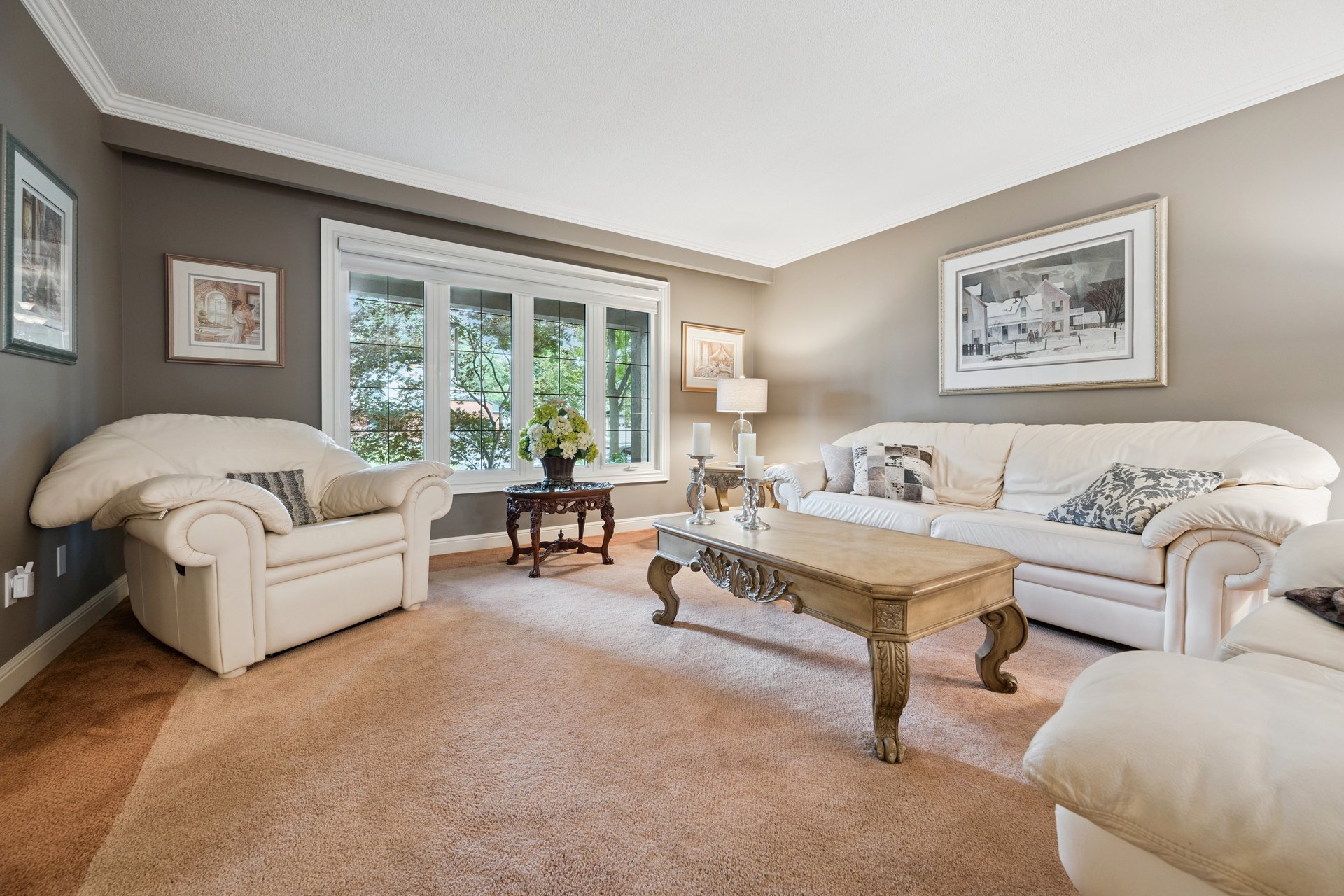 250 Mccraney Street W