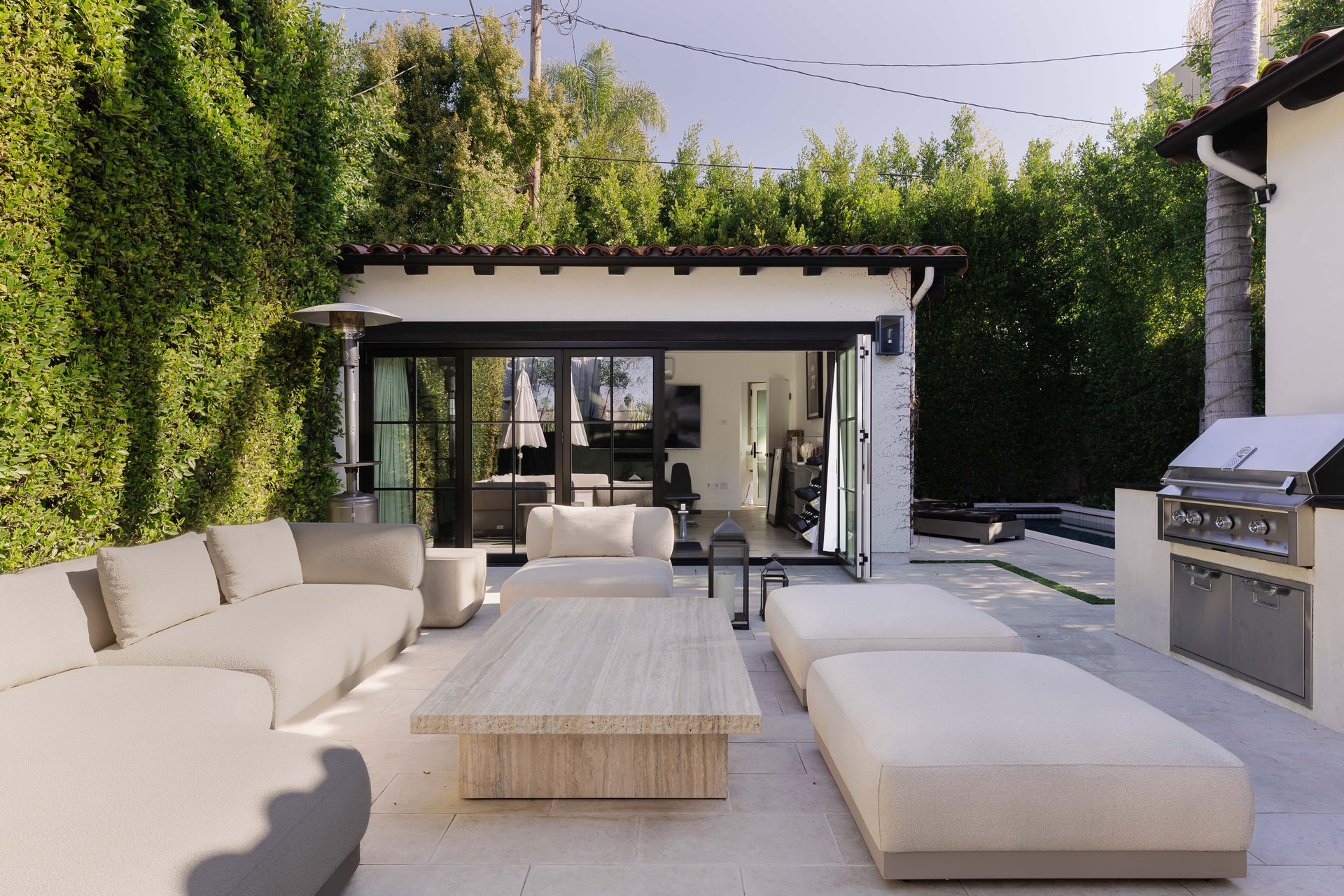 408 Westbourne Dr, West Hollywood 