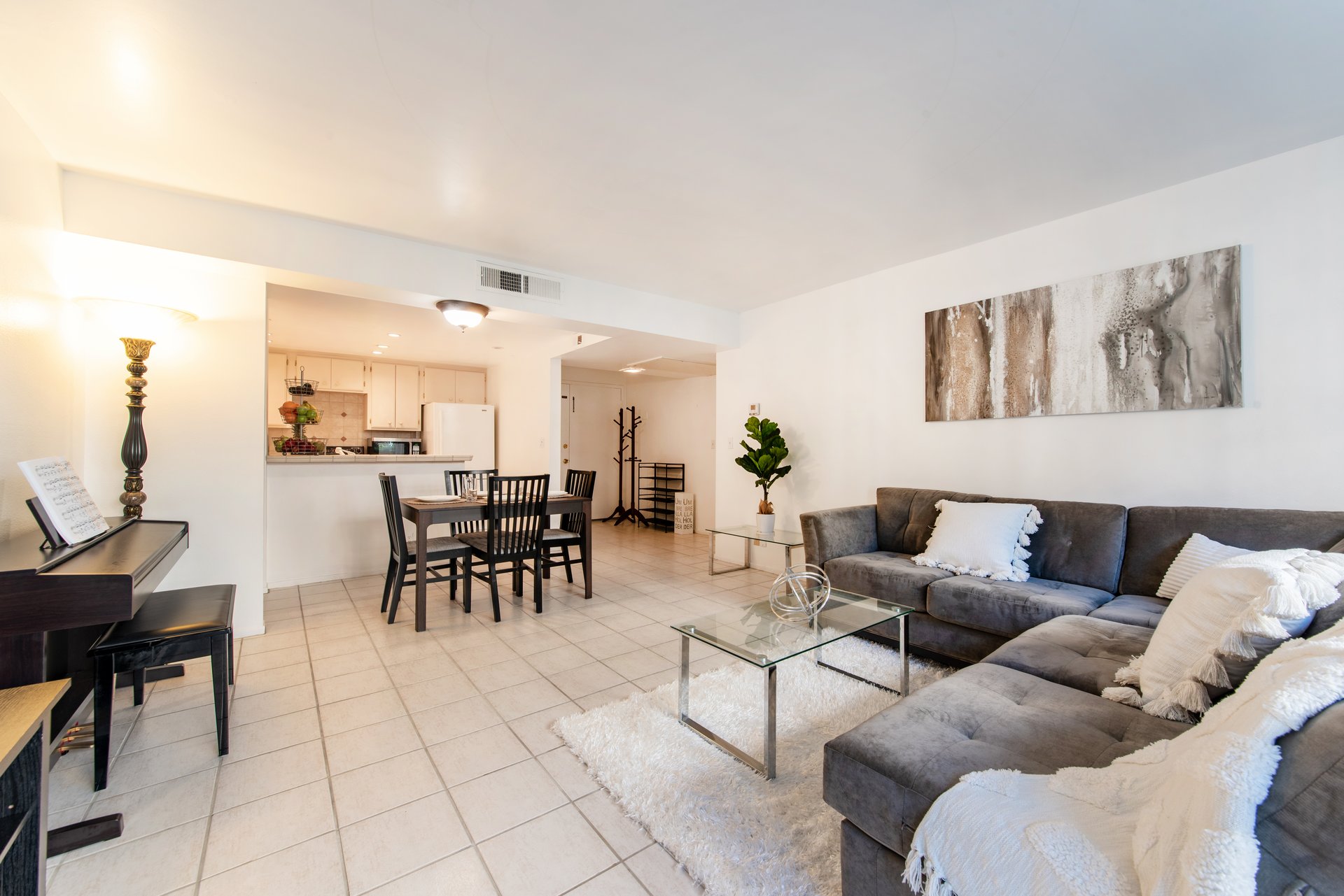 10535 Wilshire Blvd #D12, Westwood
