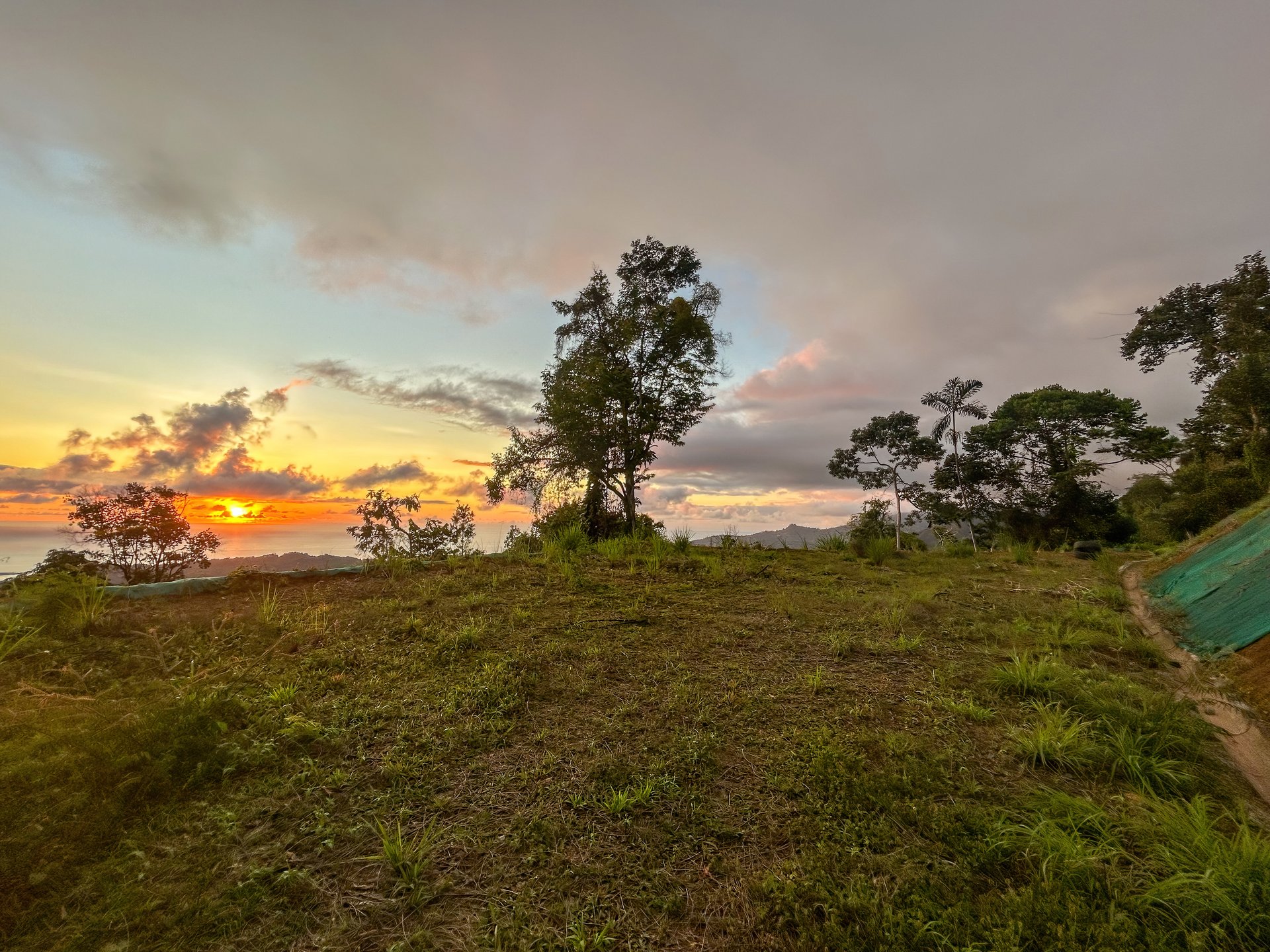 Year-Round Sunset Views | 3 Connected Build-Ready Lots