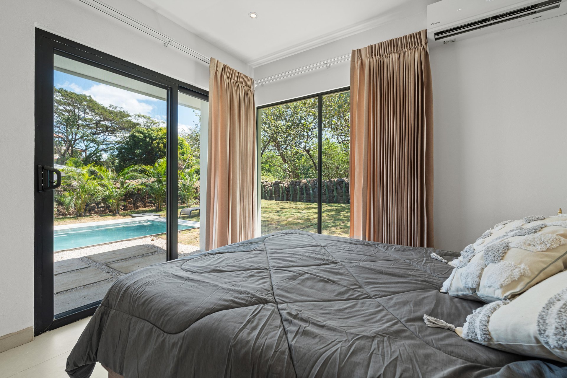 Casa Kuna | 3-Bed Modern Coastal Oasis in the Heart of Playas del Coco