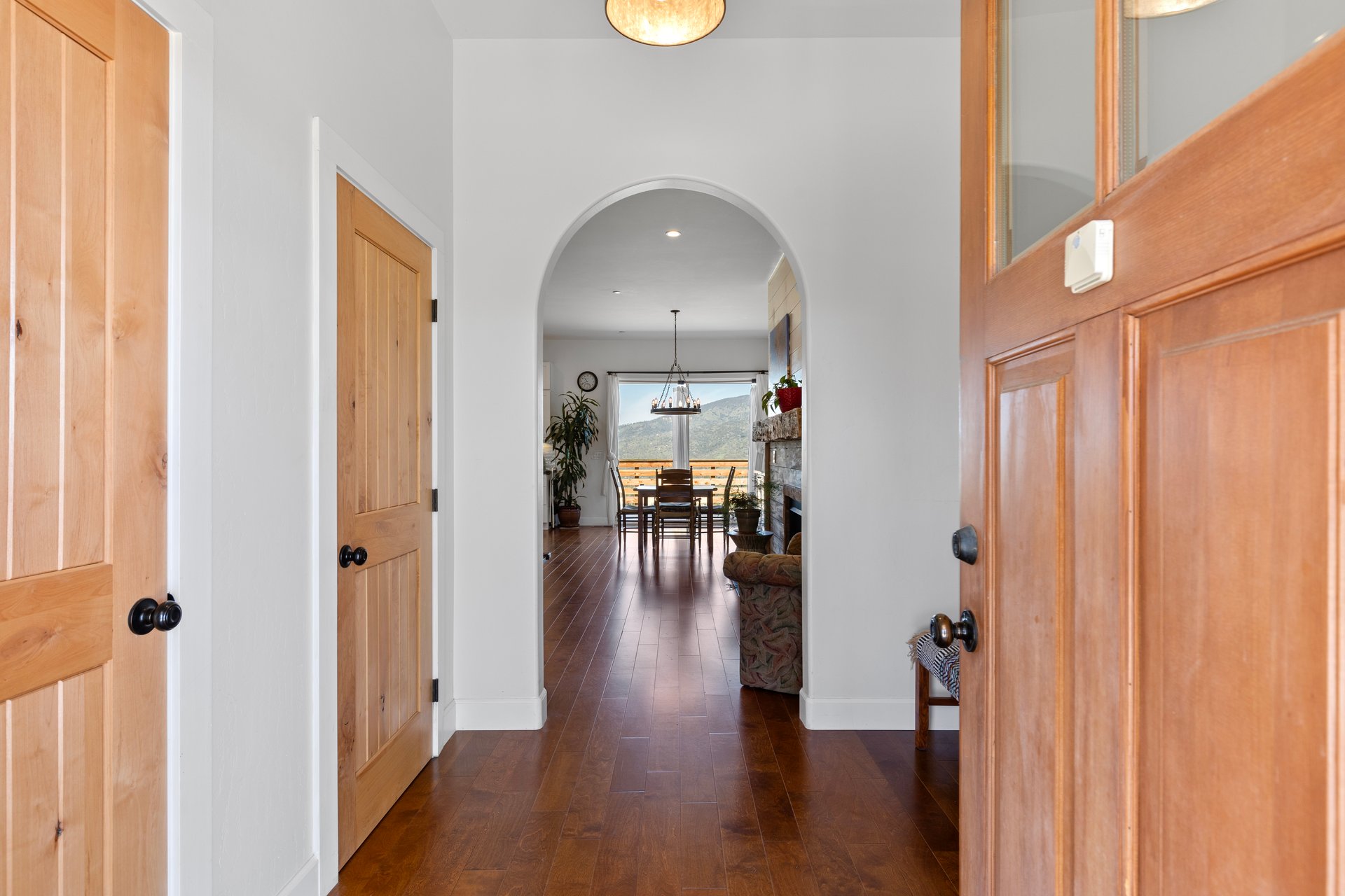 26501 Skyline Dr, Tehachapi, CA 93561 | Craftsman Home for Sale in Bear Valley Springs