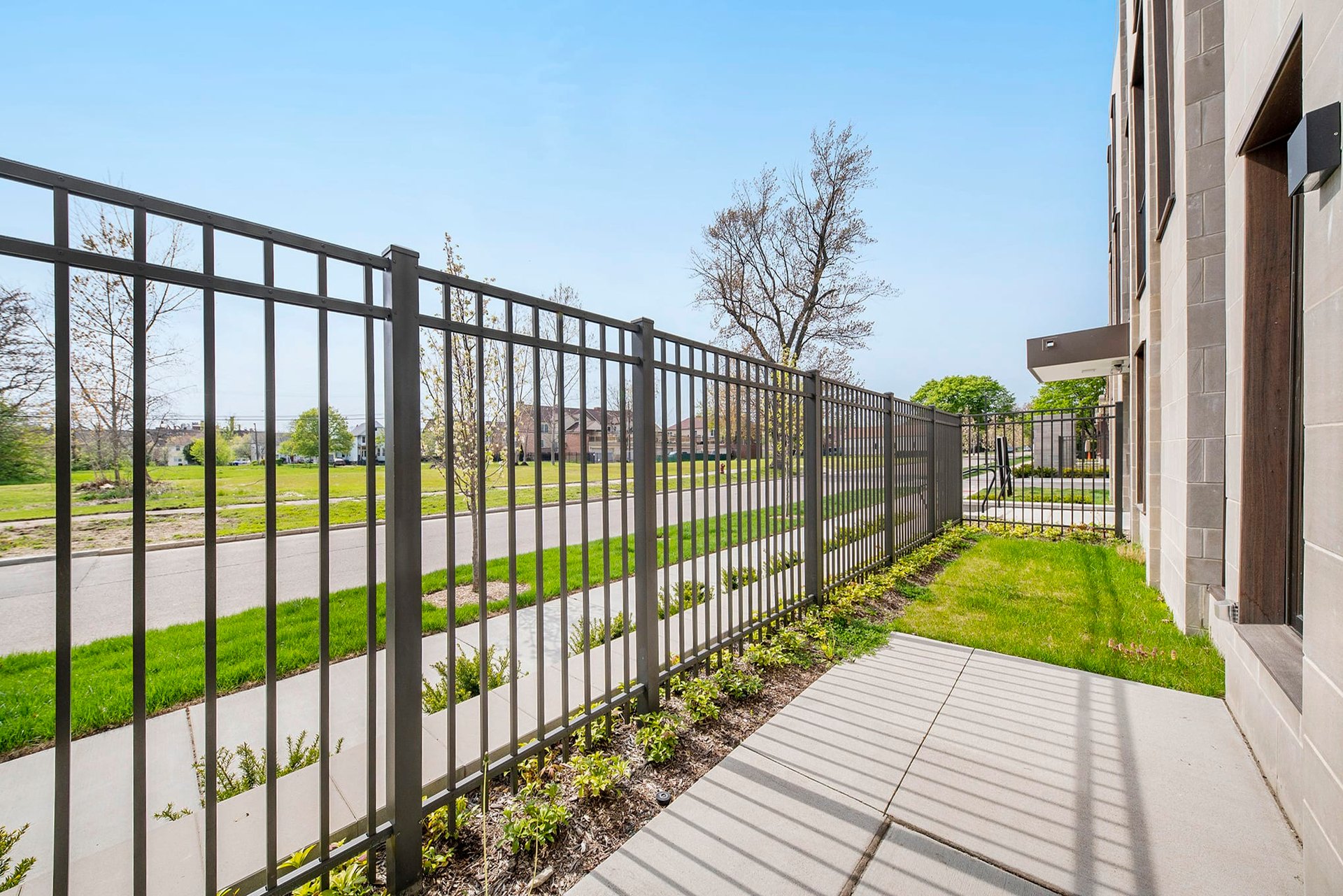 1454 Townsend St, #33
