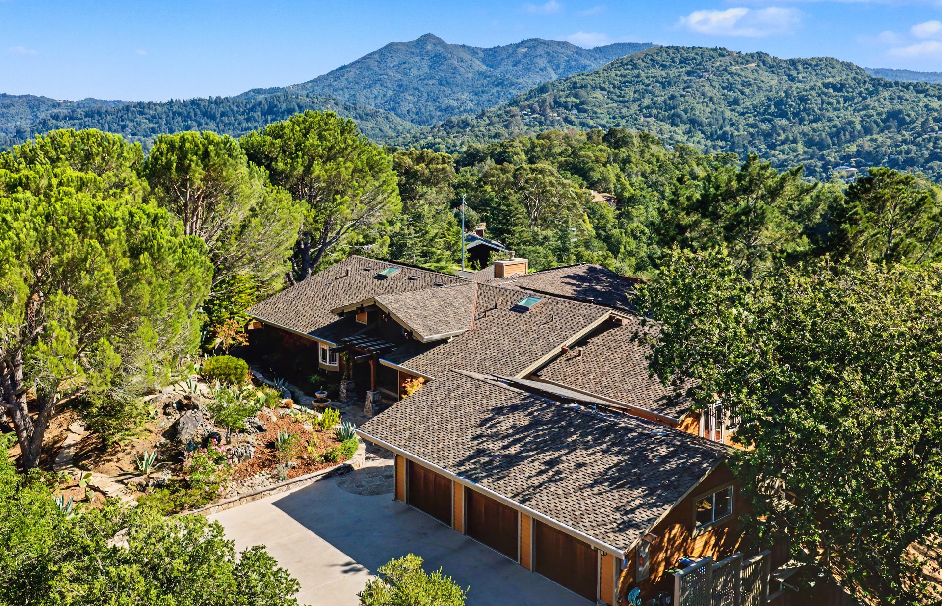 An Architectural Masterpiece in the Old Quarry Enclave