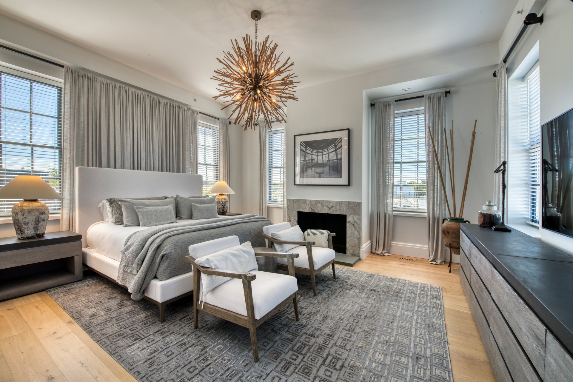 Sag Harbor Village Penthouse in the Sky
