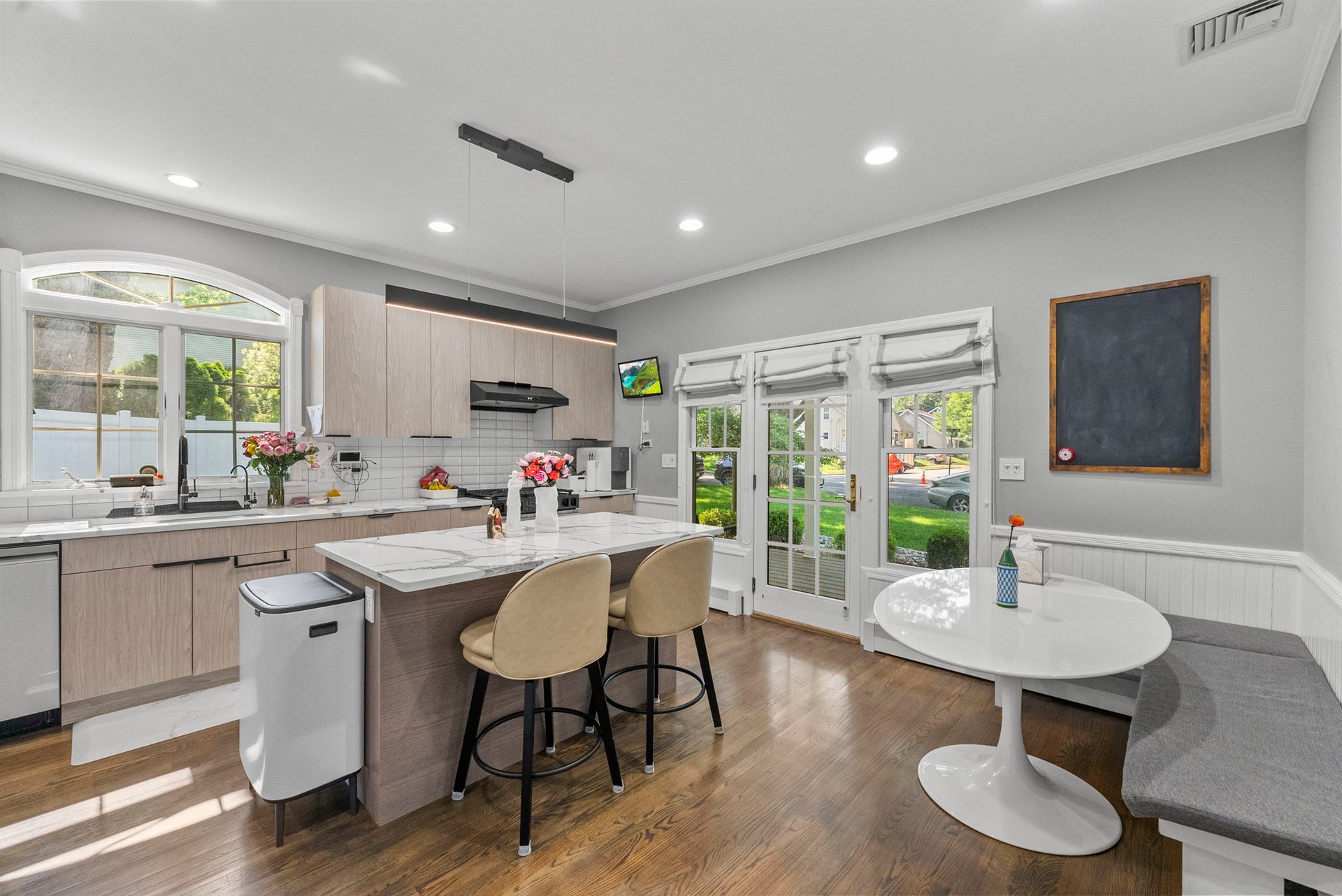200 Hillside Ave, River Edge, NJ 07661