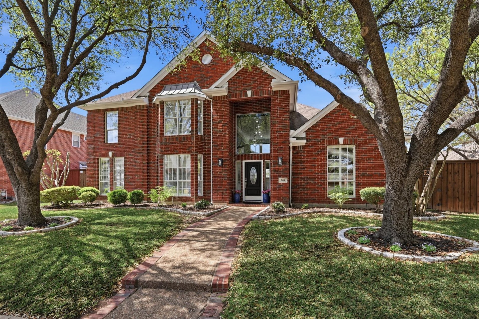 305 Brushy Creek Trail