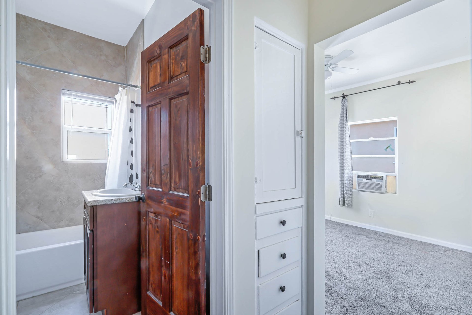 Excellent Opportunity. 5-Units at Strong Current 5.6% Cap in Wilshire HIghlands