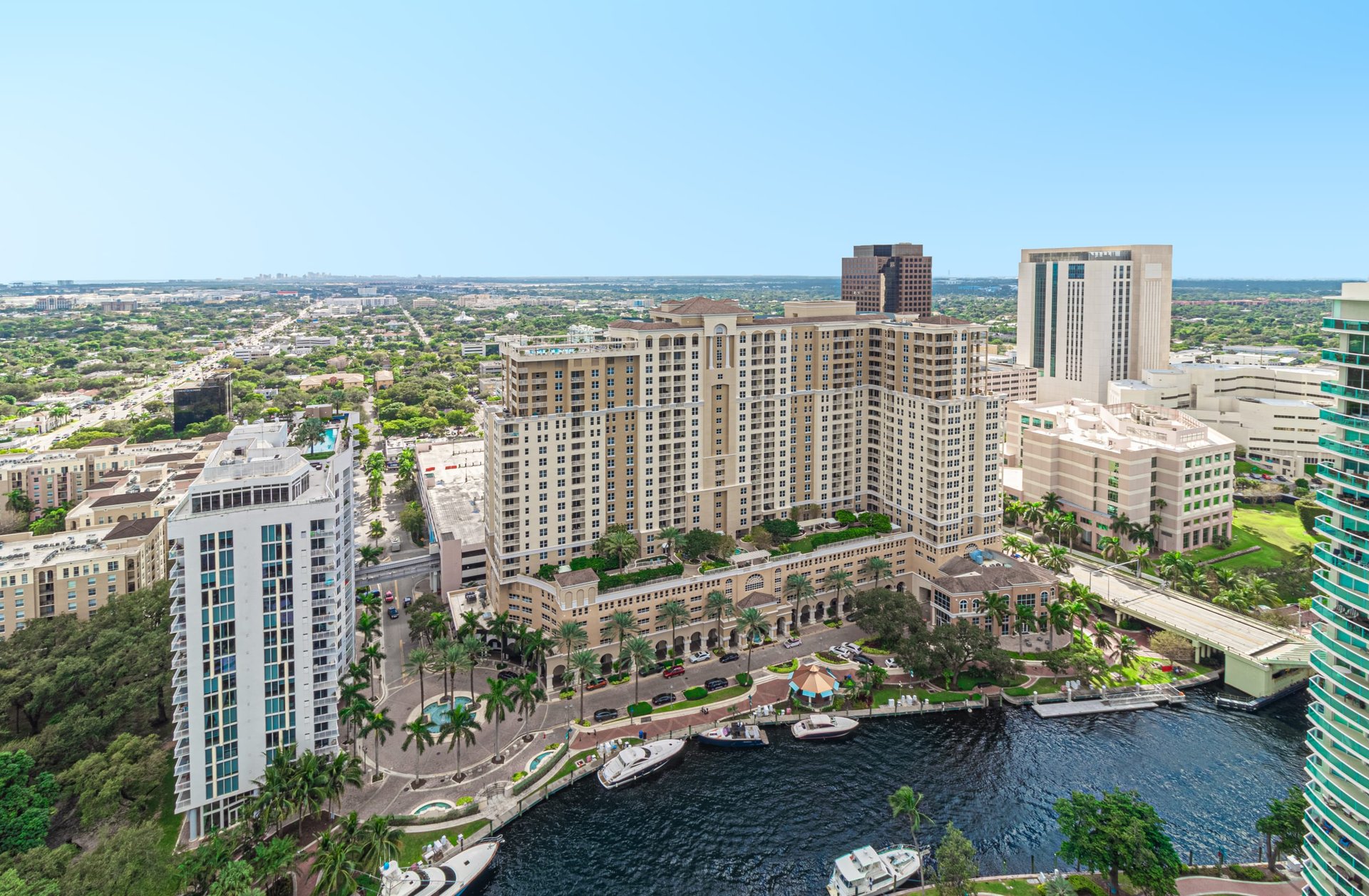 411 N New River Dr Unit: 3306