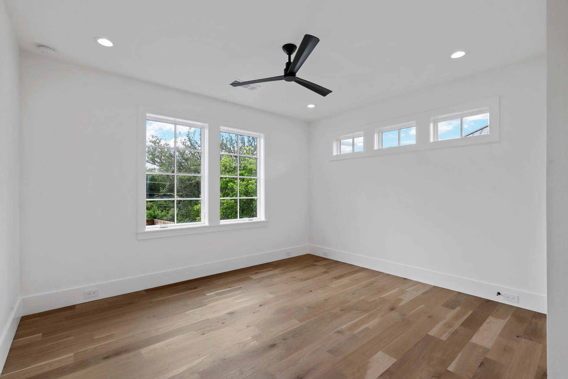 109 Crestwood
