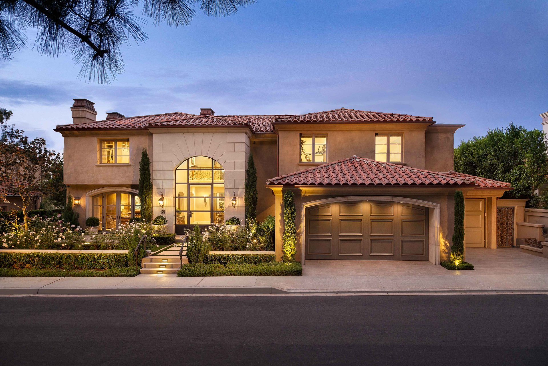 18 Canyon Fairway Dr