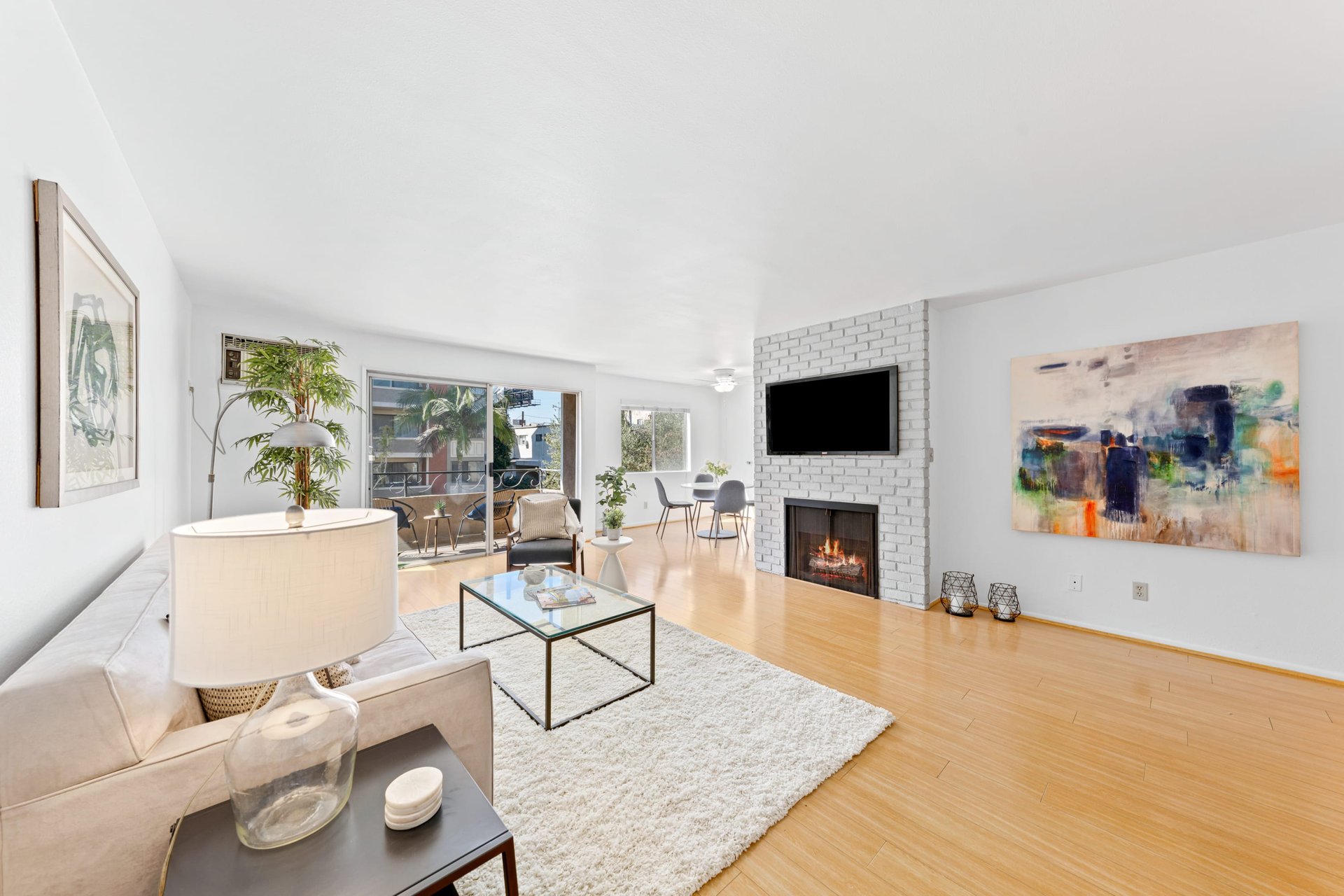2320 S Bentley Ave #102, West LA