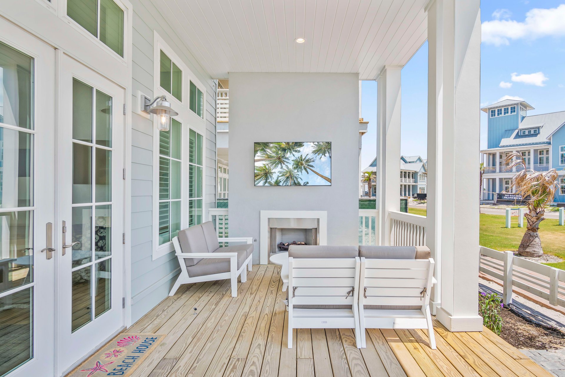 227 Laughter Lane, Port Aransas, TX 78373