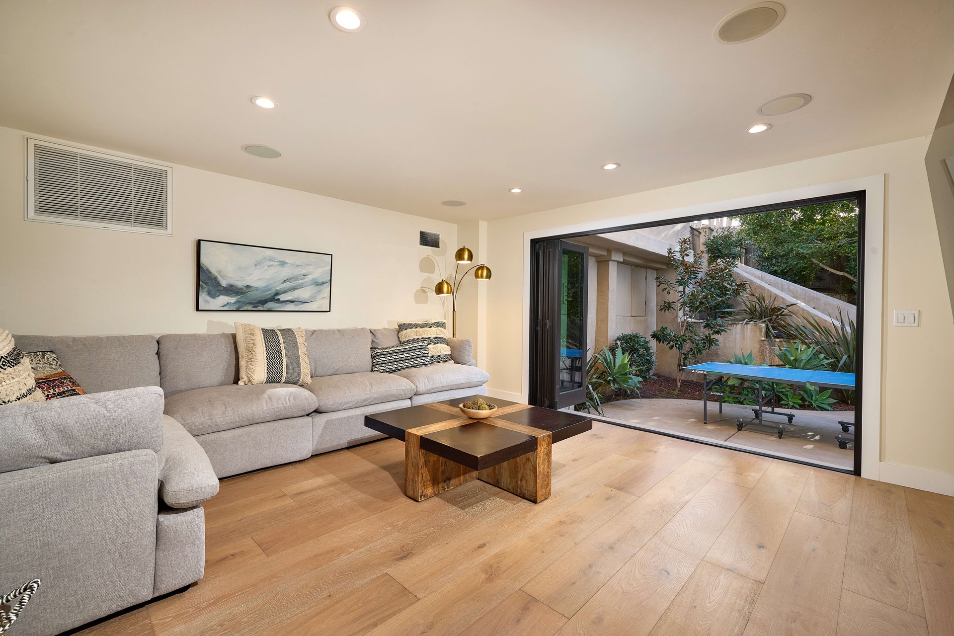 MODERN LIVING IN THE HEART OF THE COVENANT